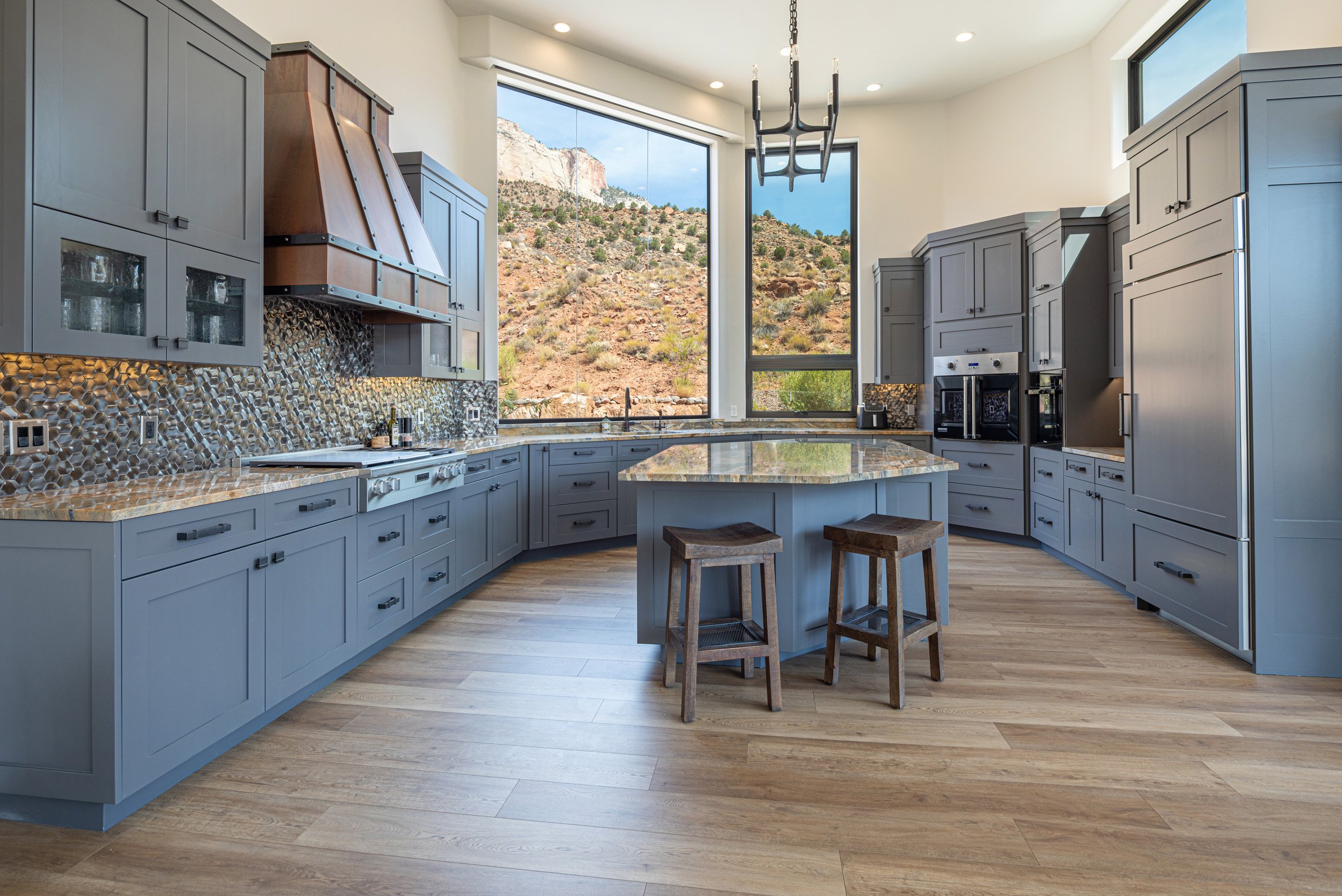 0600 Kitchen-002.jpg