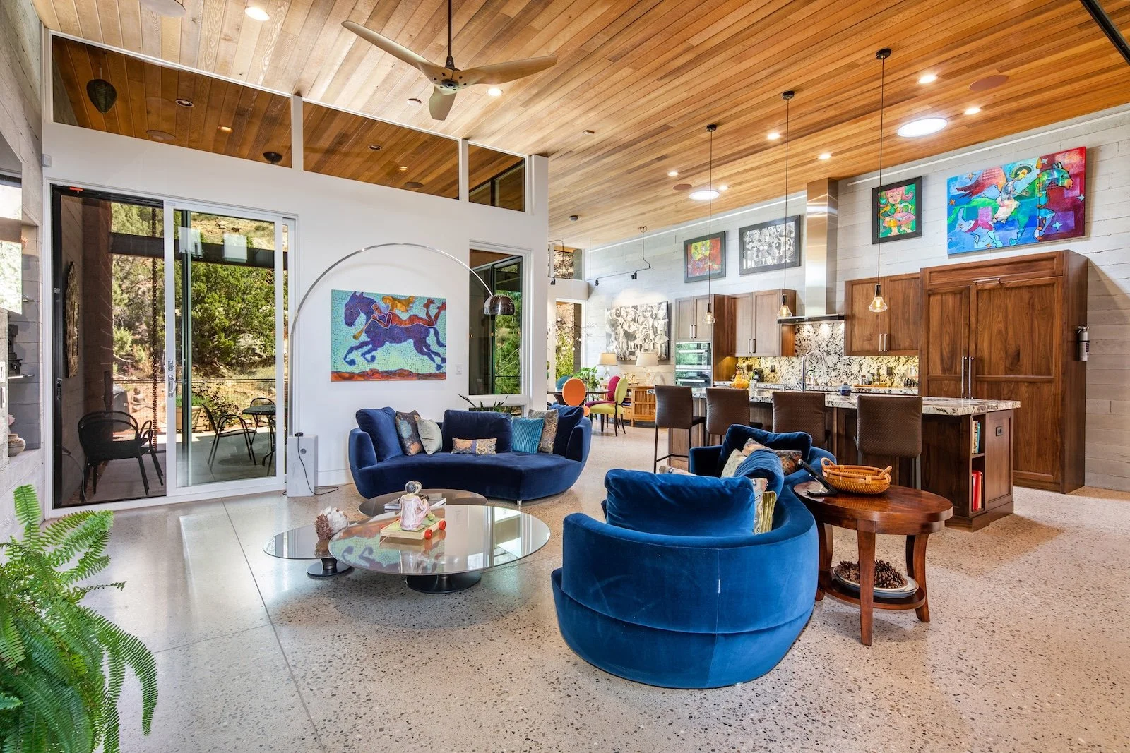 Photo-124397-0000 Home 1 Great Room-001.jpg