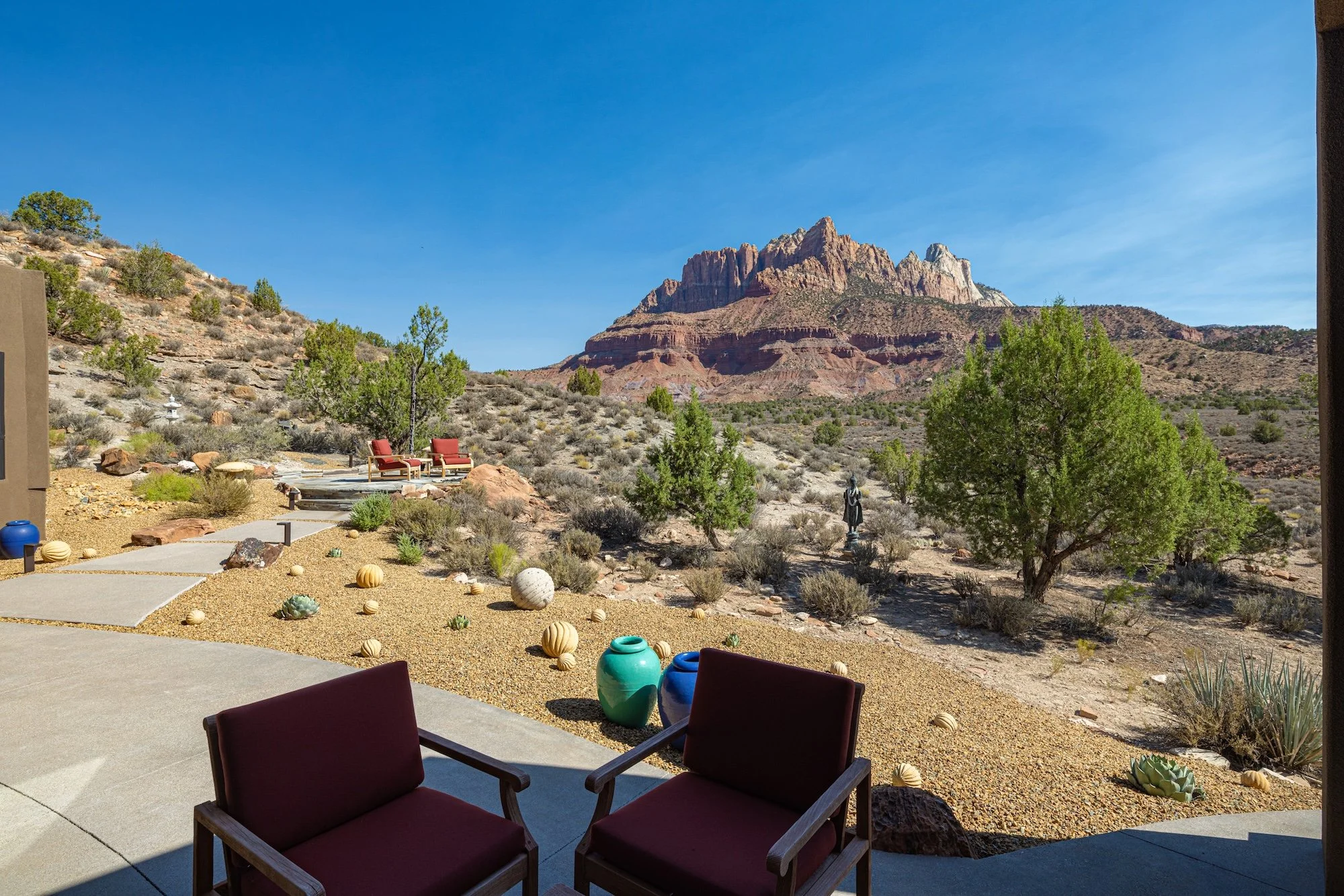 0080 Back Exterior-006.jpg