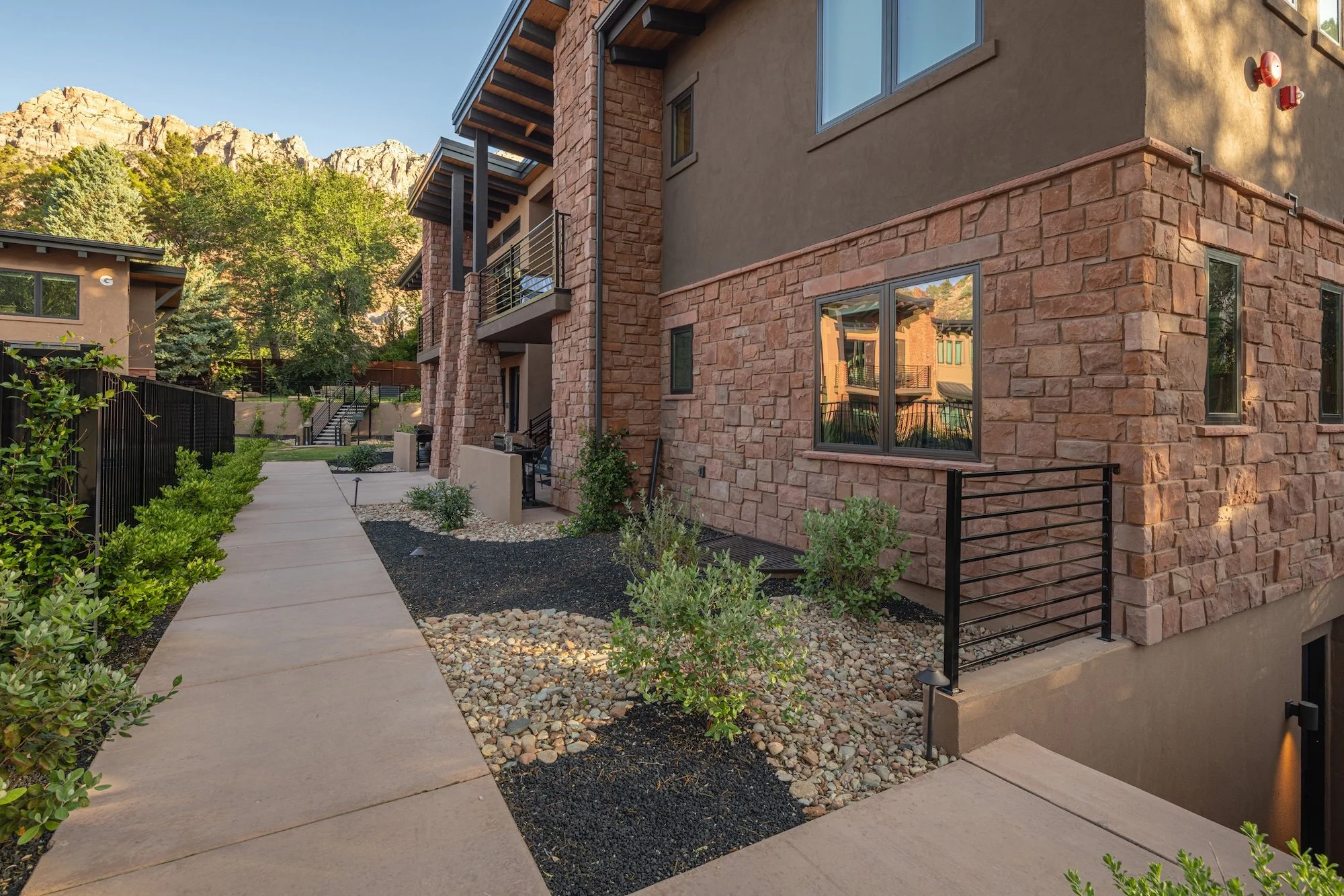 Vacation Rentals 1-011.jpg