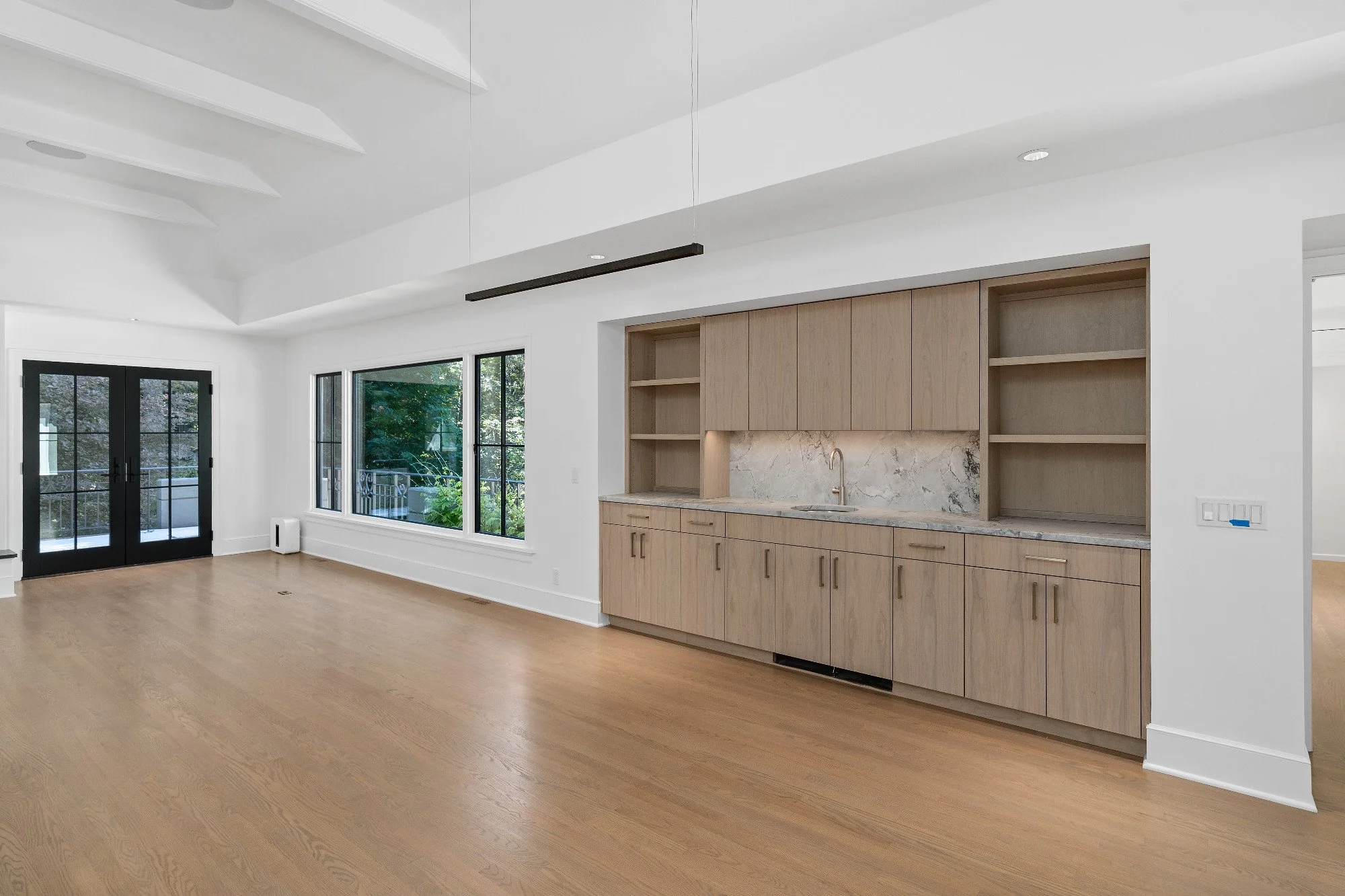 Shoreline Remodel  - PRINT (12 of 38).jpg