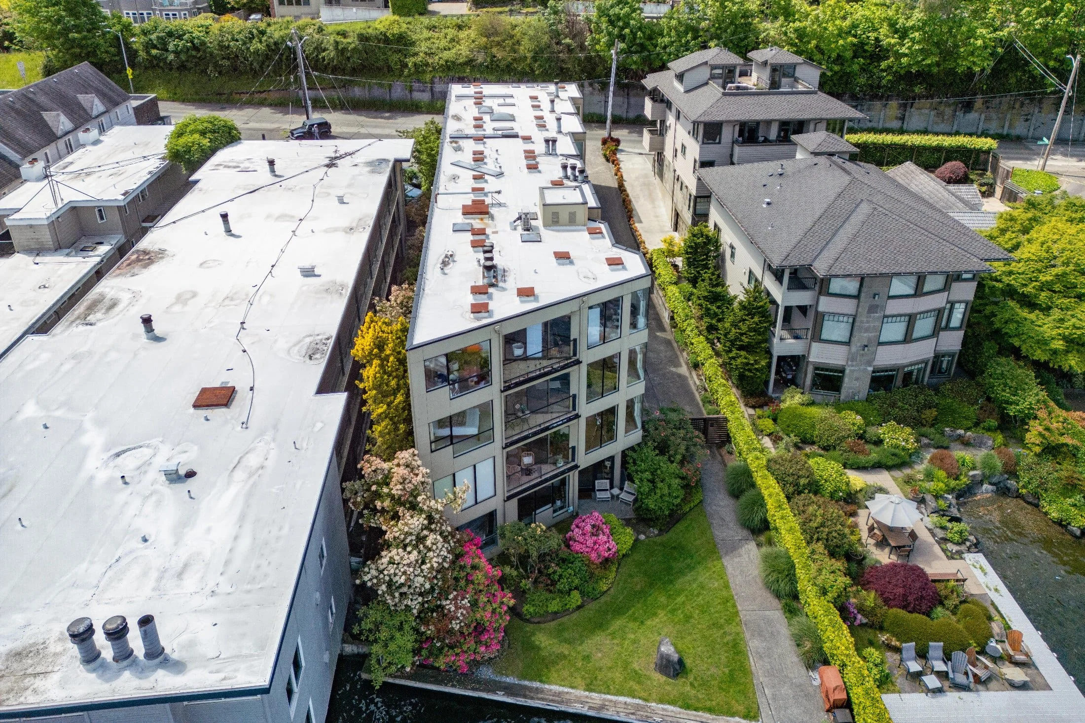 510 Lakeside Ave S-7.jpg