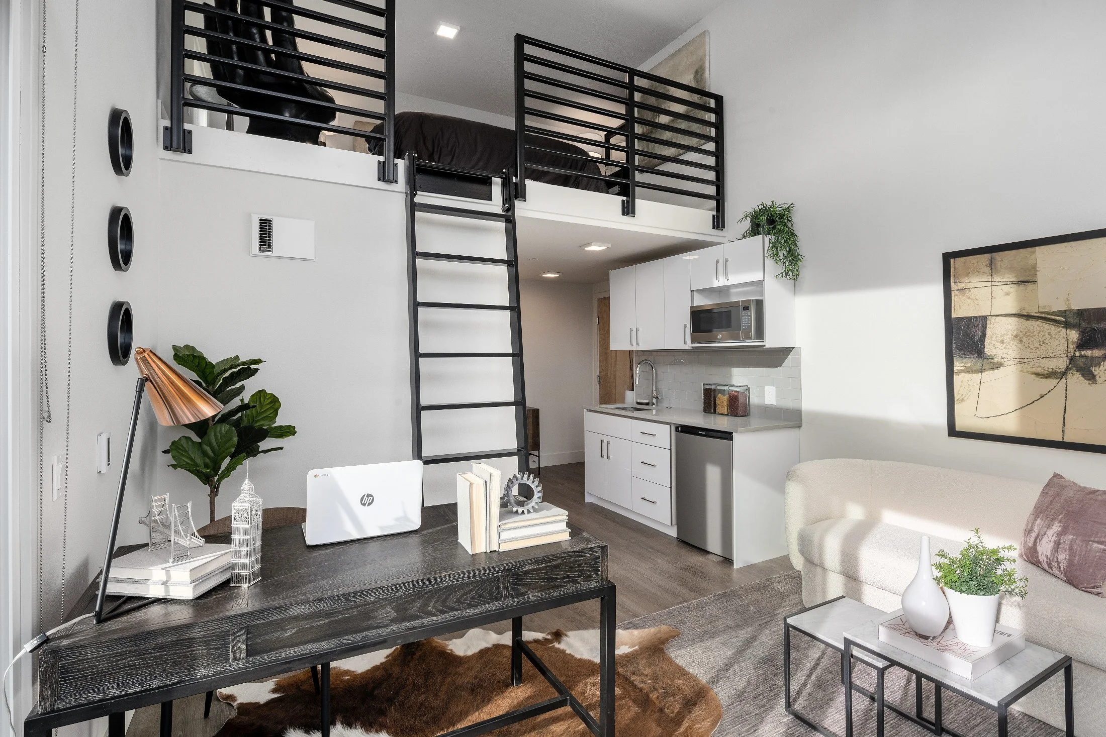 500 Broadway (Seattle) - PRINT (20 of 39).jpg