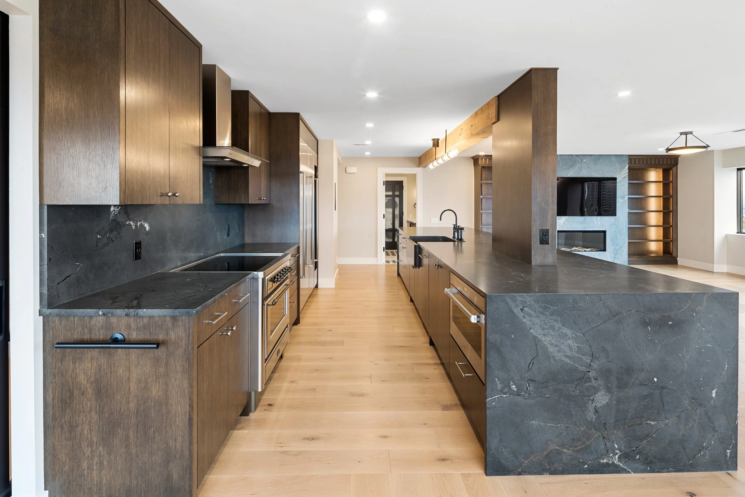 1301 Spring St - Photos (Web)-09.jpg