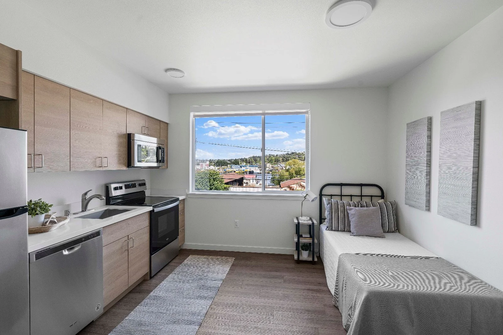 Lanterman-609 W Nickerson St (Seattle) - MLS (23 of 29).JPG