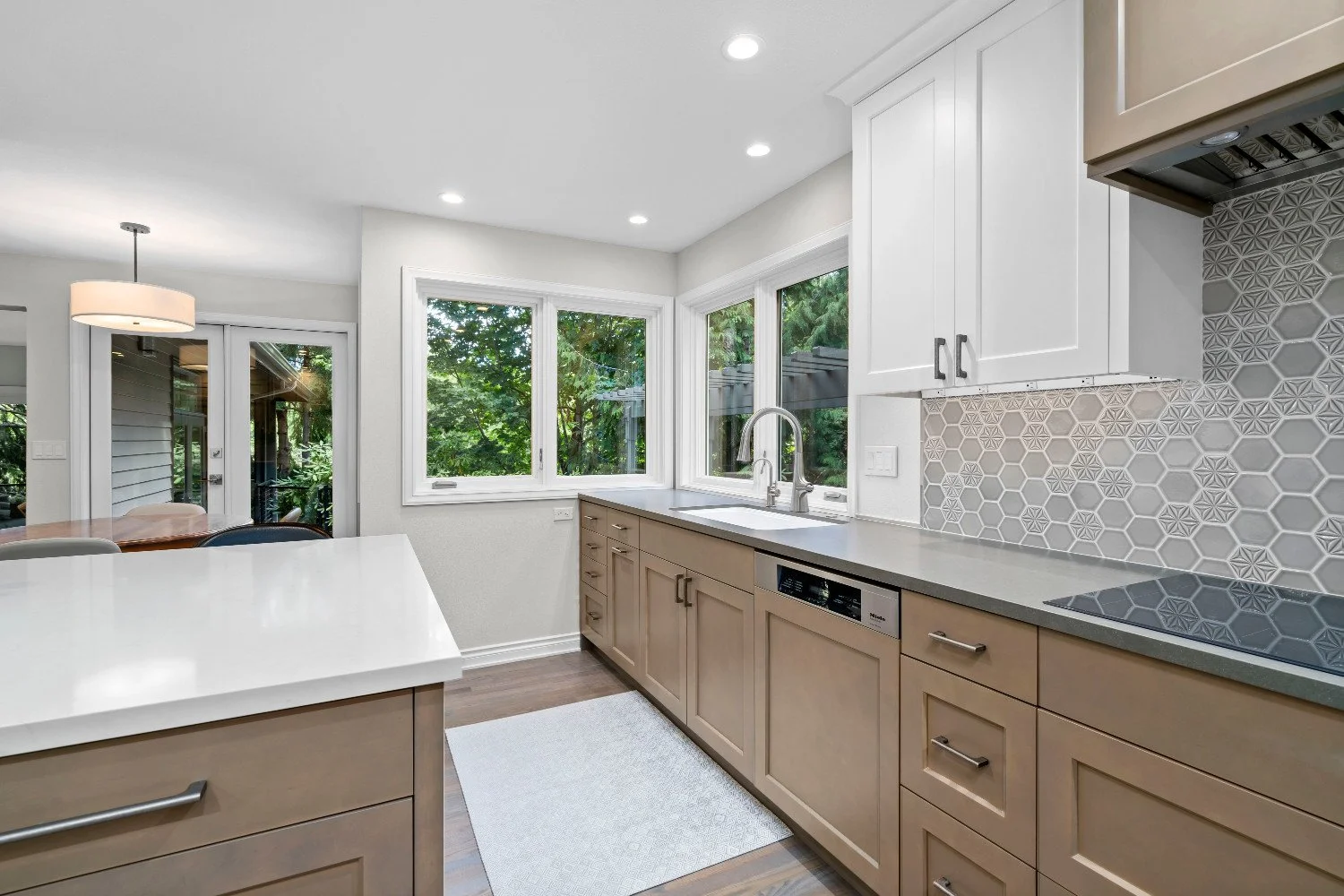 2000 Squak Mountain Loop SW (Issaquah) - MLS (13 of 28).JPG