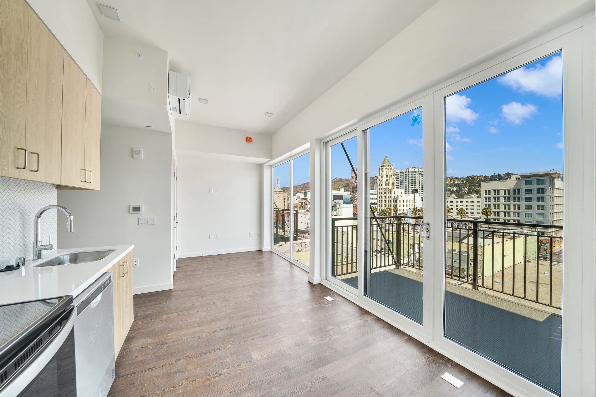 9_1621 McCadden Place, Unit 801.jpg