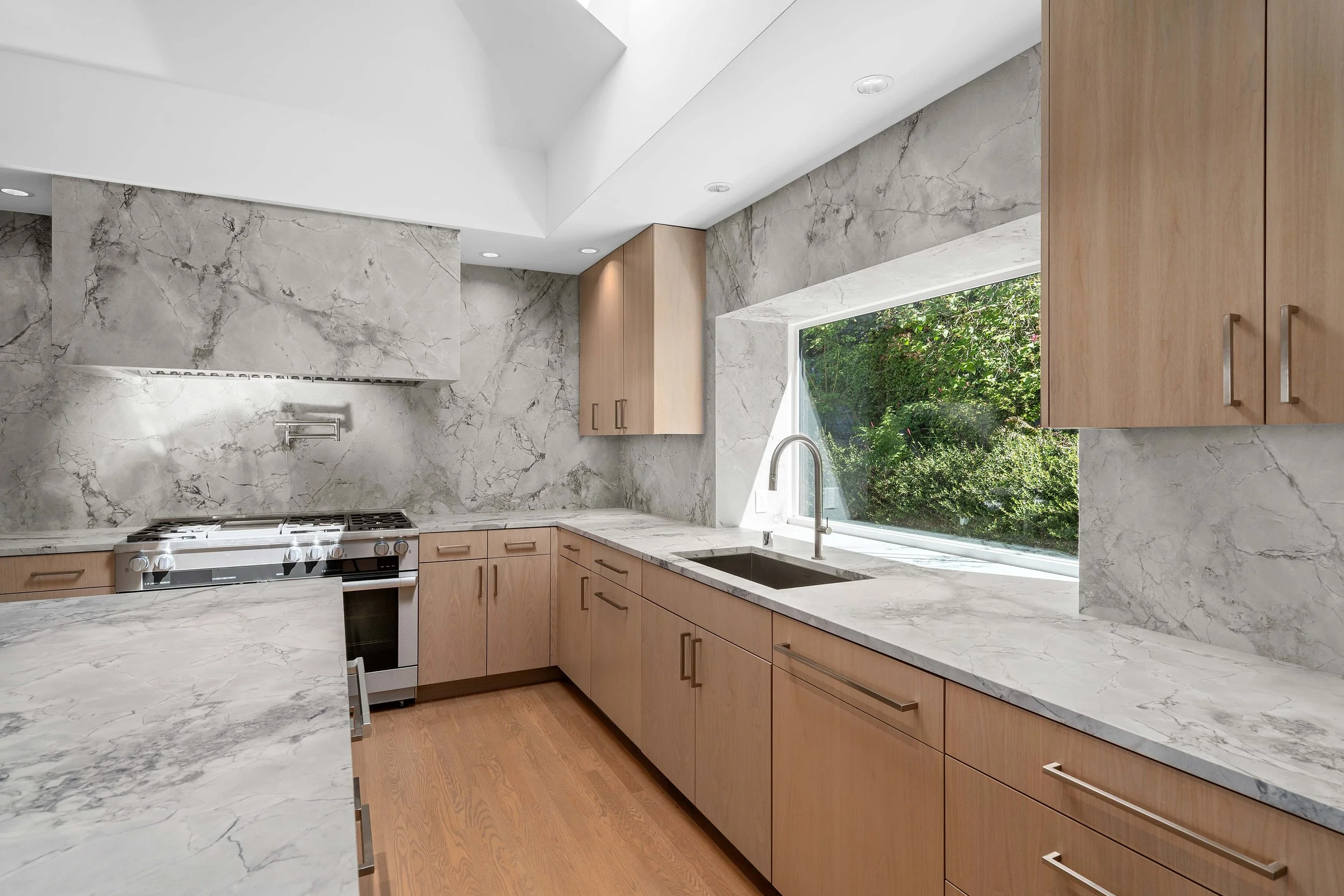 14 Olympic Dr NW (Shoreline) - MLS (6 of 38).jpg