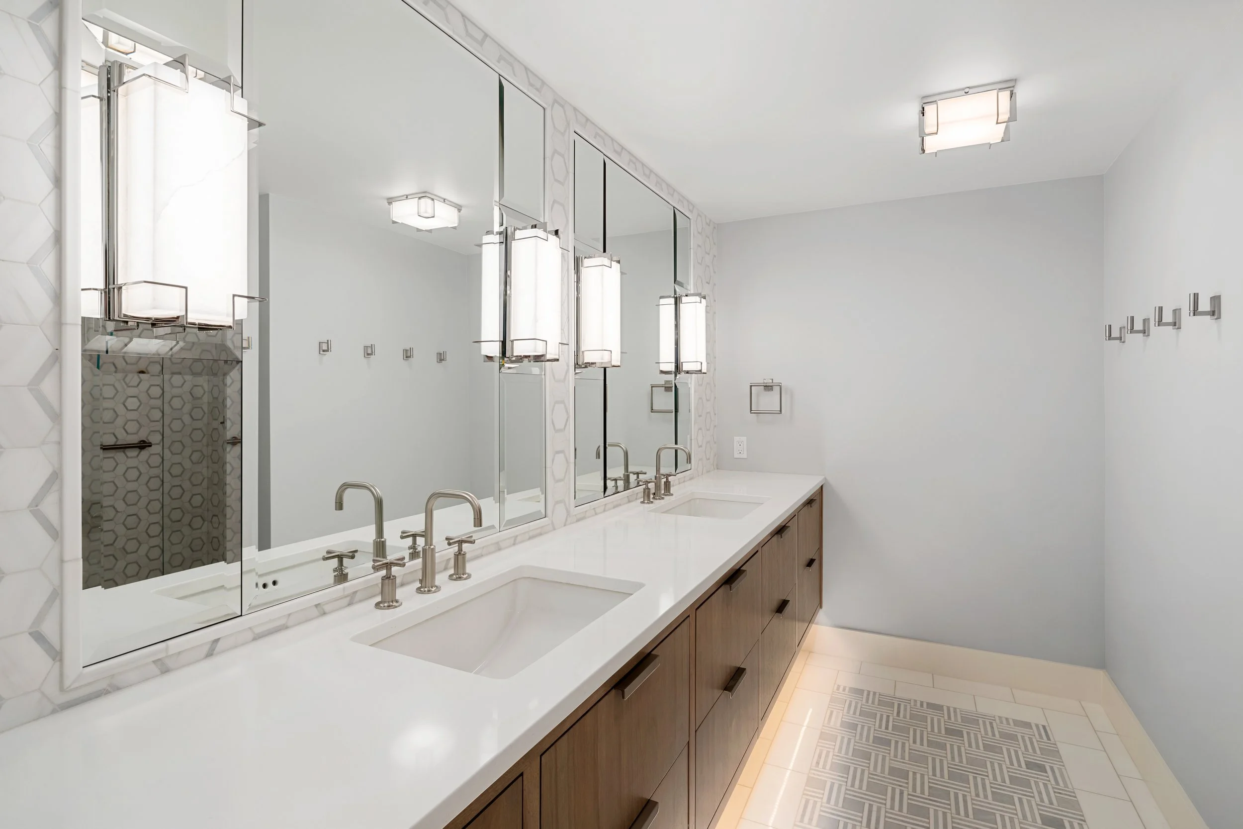 1301 Spring St - Photos (Web)-16.jpg