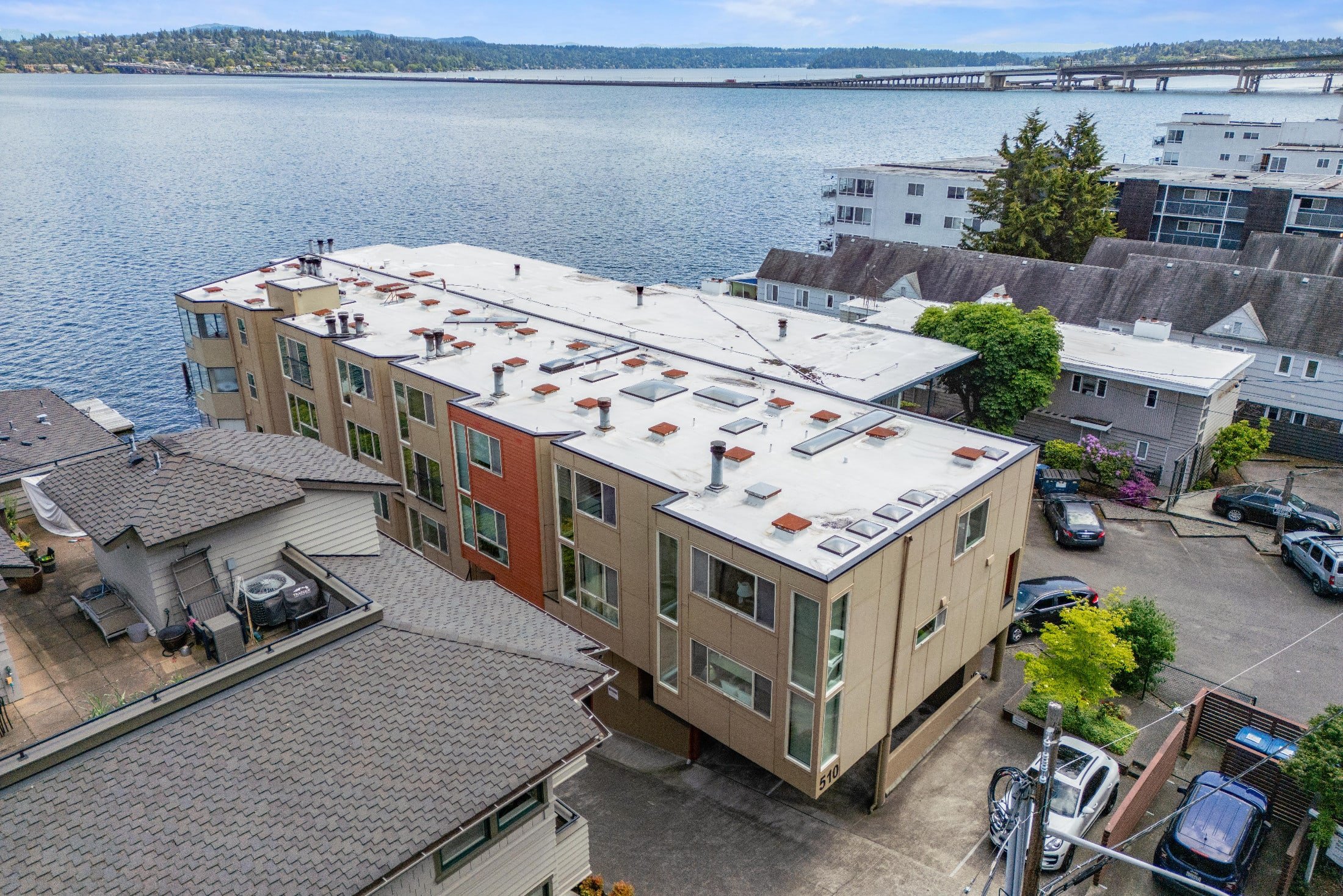 510 Lakeside Ave S-2.jpg