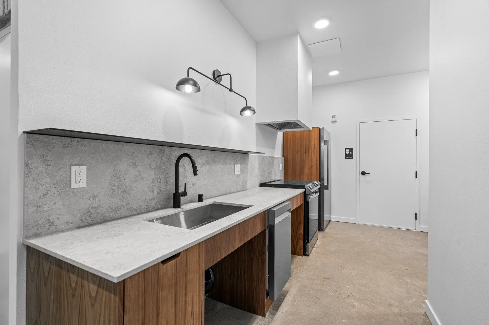 Belmont Completion Web-04.jpg