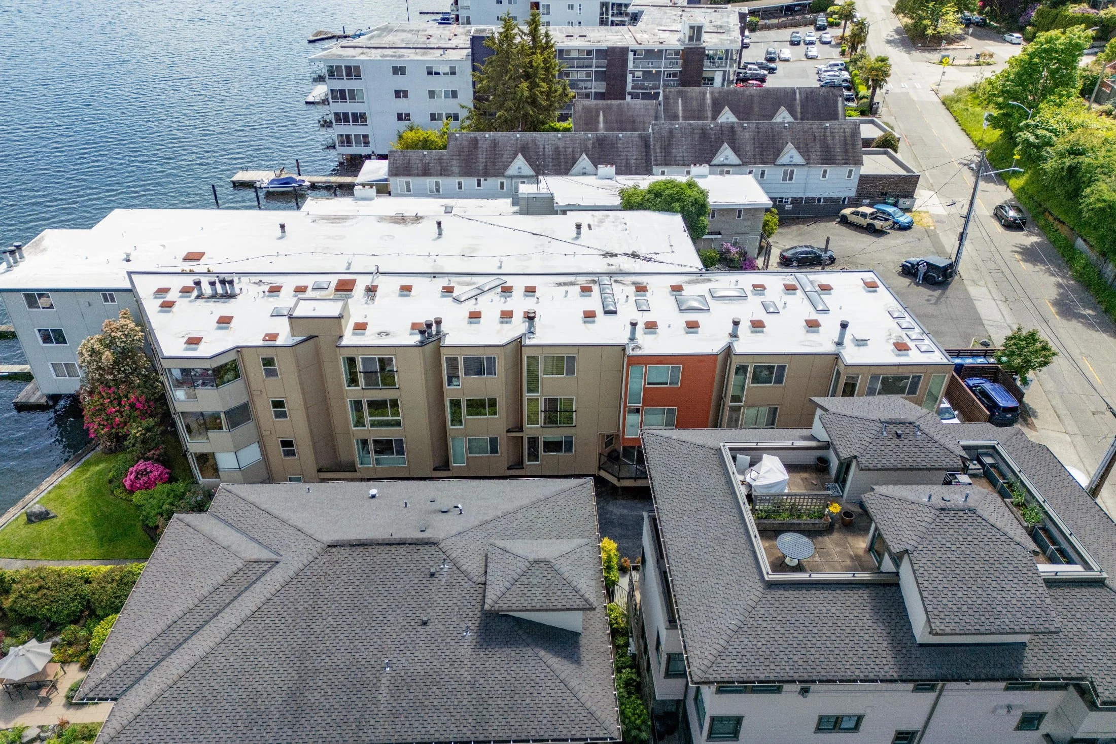 510 Lakeside Ave S-8.jpg