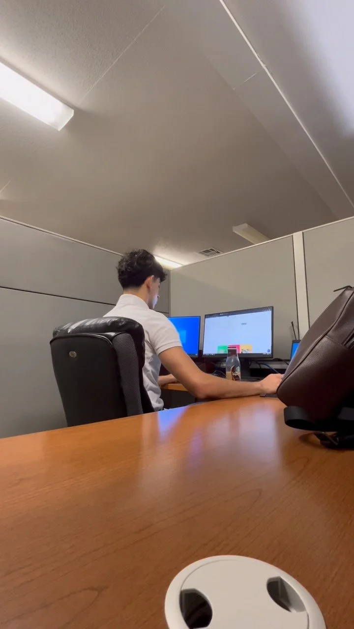 π A day in the life at my first business internship — learning the ropes, making an impact, and soaking it all in. #marketing #marketingtips #againstthemetric #viral #instagood #business #instagram #branding #funny