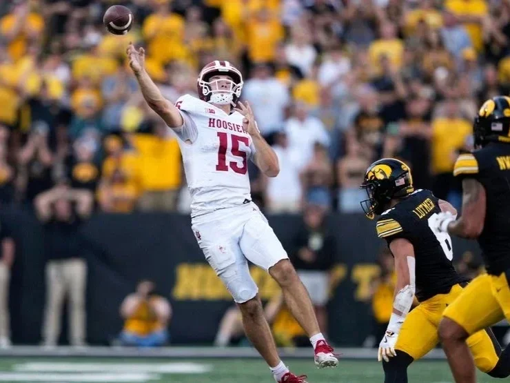 Fernando Mendoza, QB @ Iowa (2025)