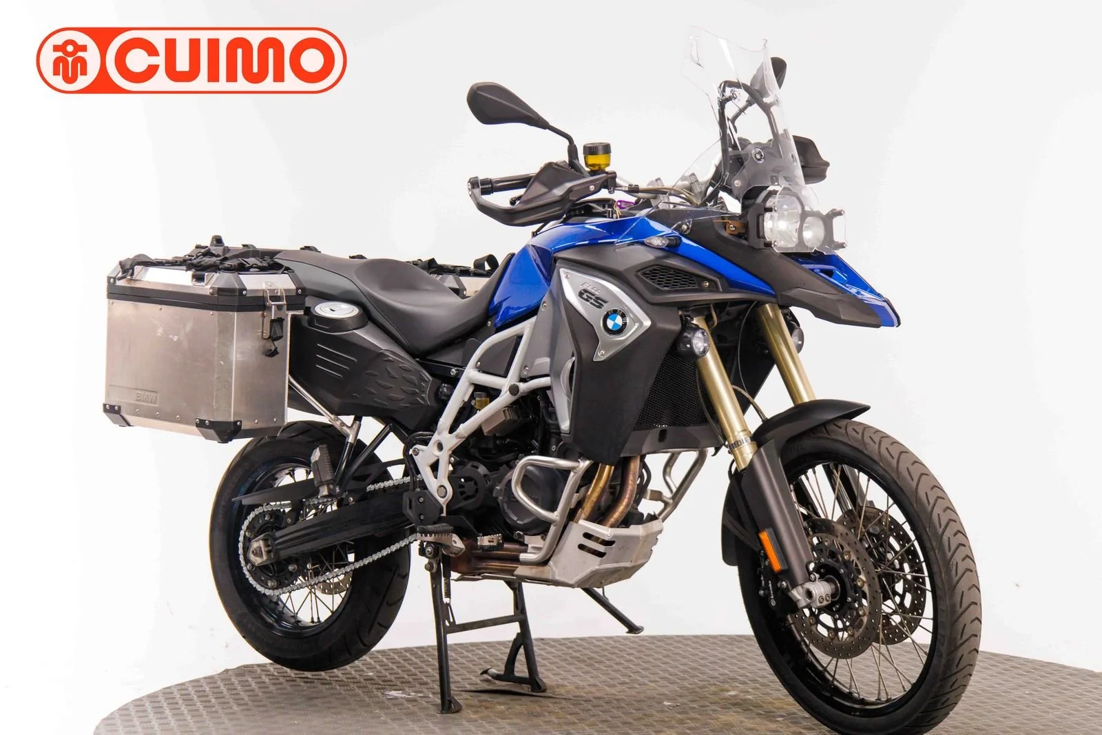 Naked vs Trail: cómo saber cual es tu moto