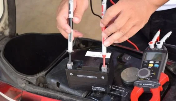 Mi moto no arranca: qué hacer antes de llamar al taller