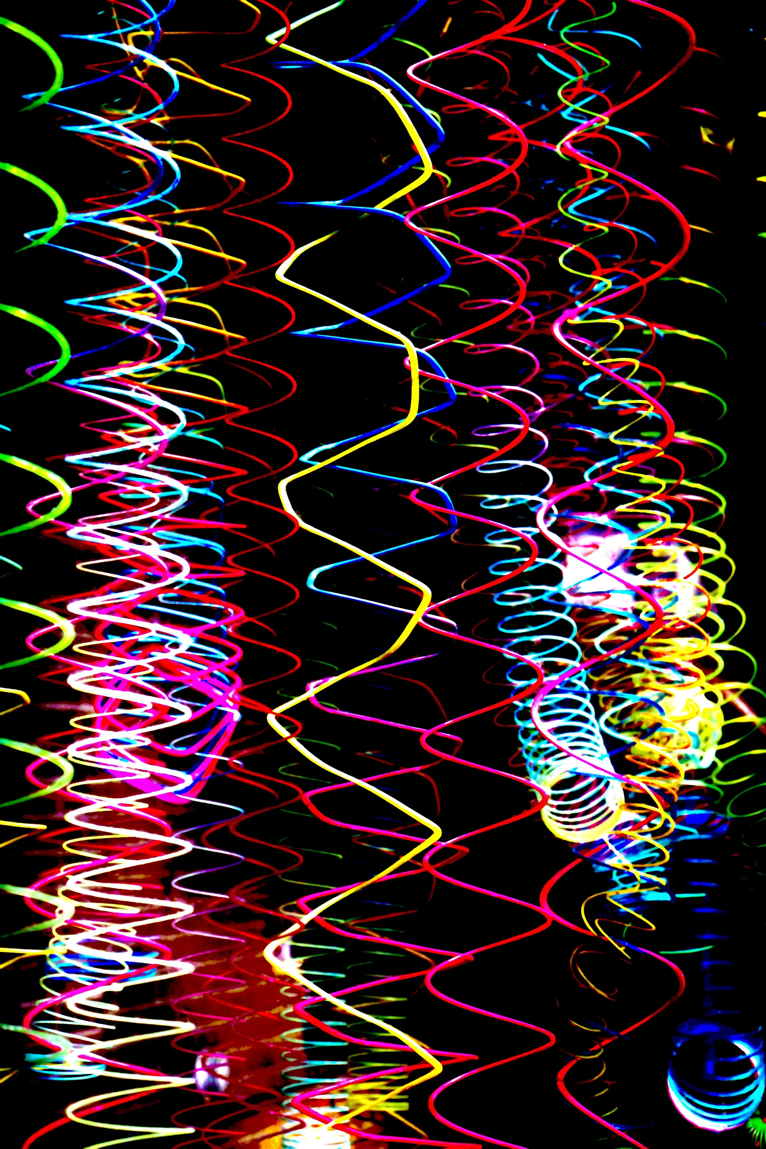 COS - Slinky - Hightlight 1.JPEG