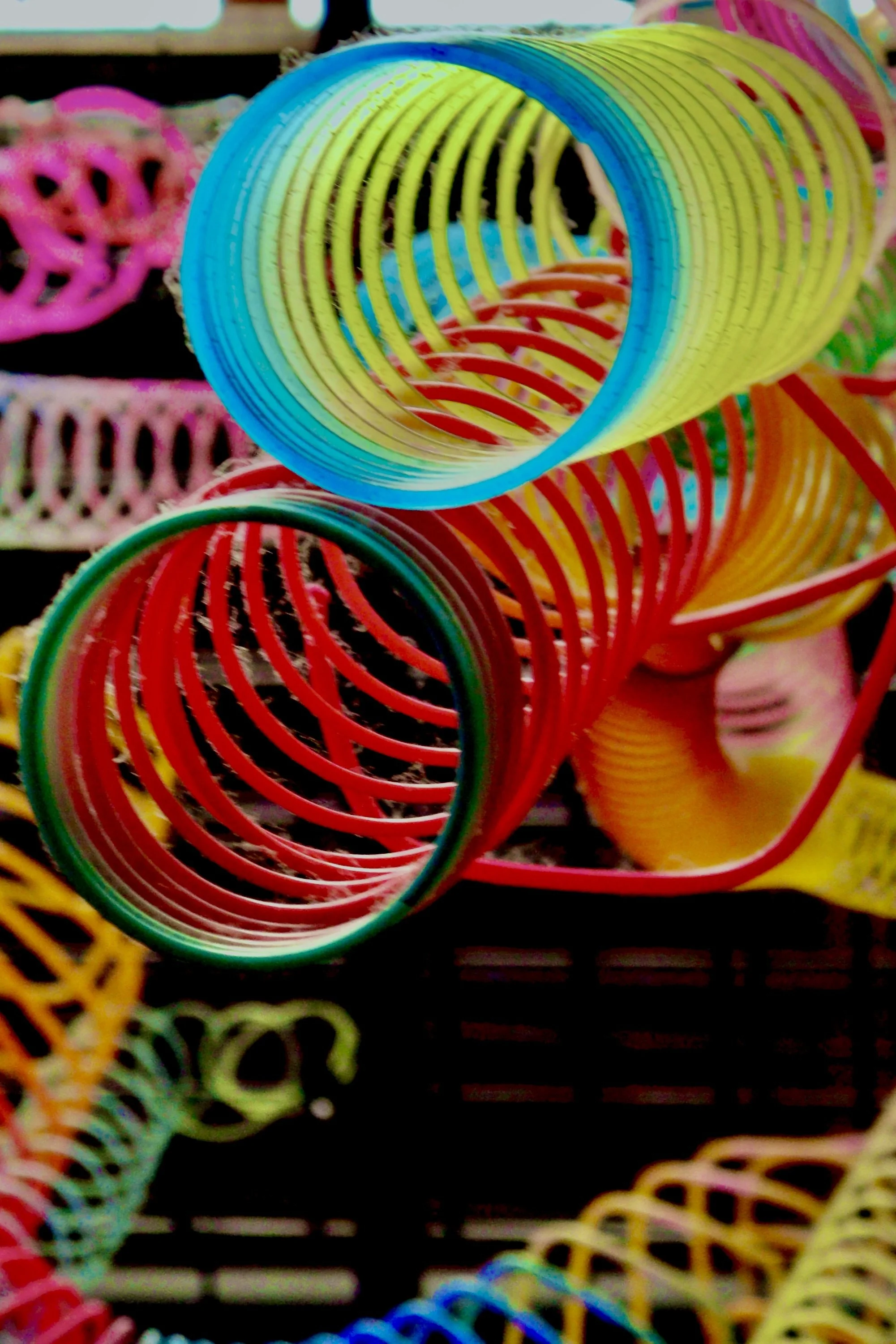 COS - Slinky - Close Up 1.JPEG