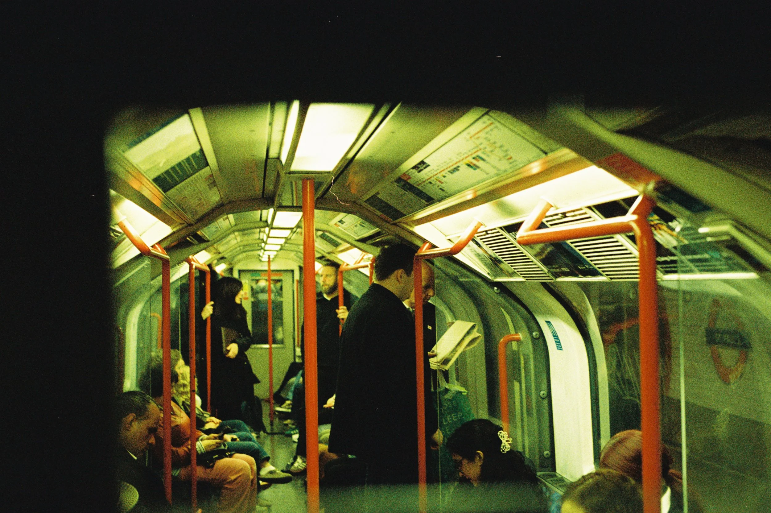 R1-00648-0035.jpg