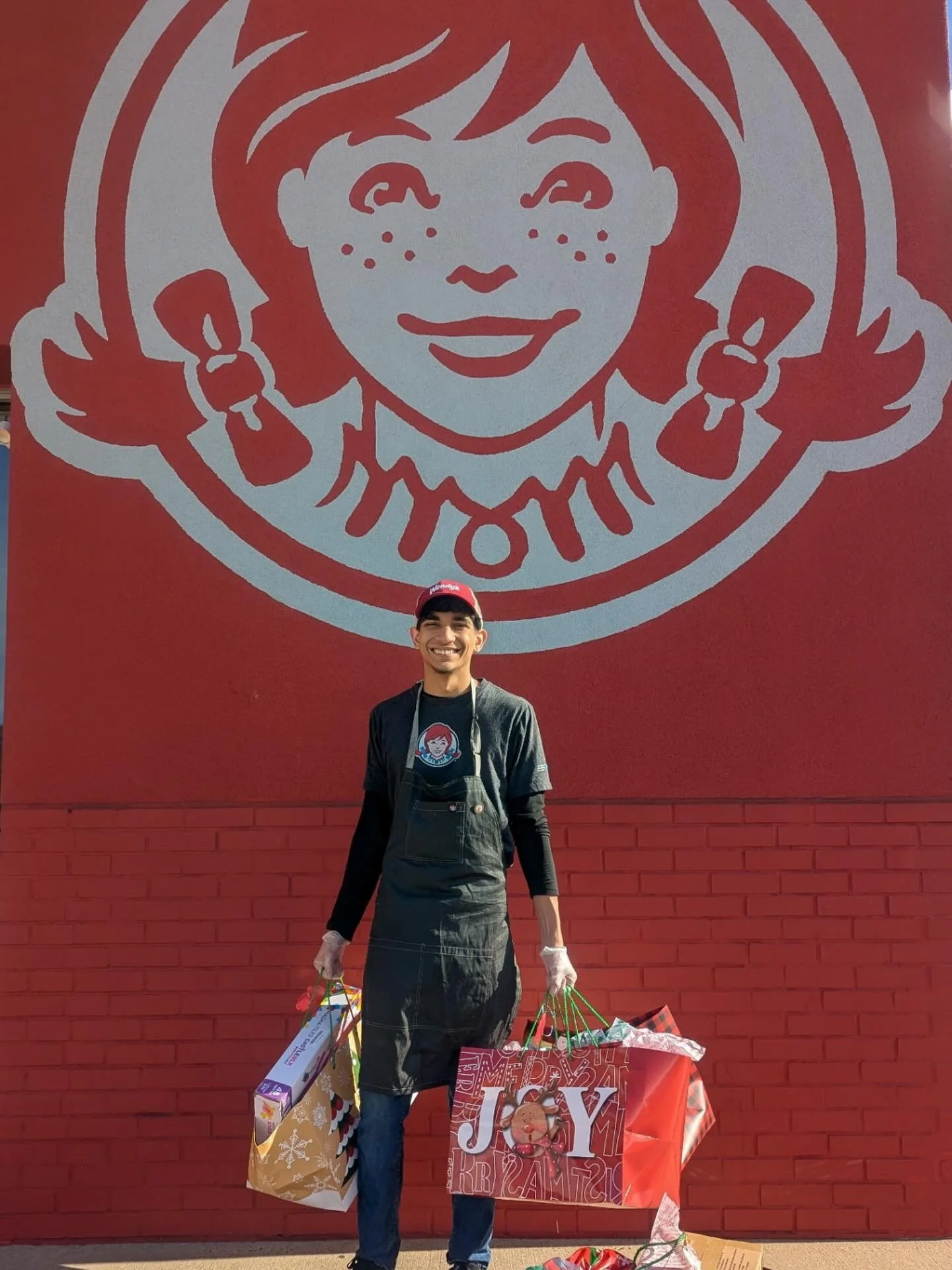 For the past seven years, Wendy&rsquo;s has generously provided holiday gifts for Hudson County CASA as well as to all our local CASA programs.🎁 Thank you, Wendy&rsquo;s, for your continued partnership and generosity this holiday season!❤️💙 #casaho