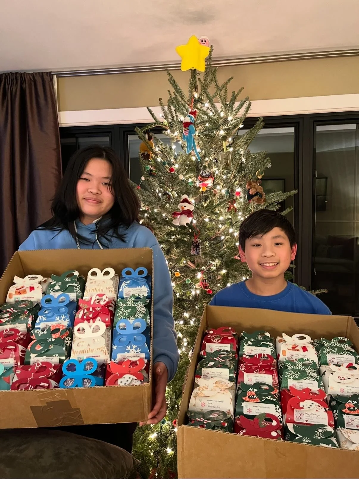 Huge thanks to Kindness 4 Kids for another impactful holiday season supporting CASA teens. For the fifth year in a throw, this incredible group went above and beyond, collecting gift cards for teens in foster care. We are so grateful for their contin