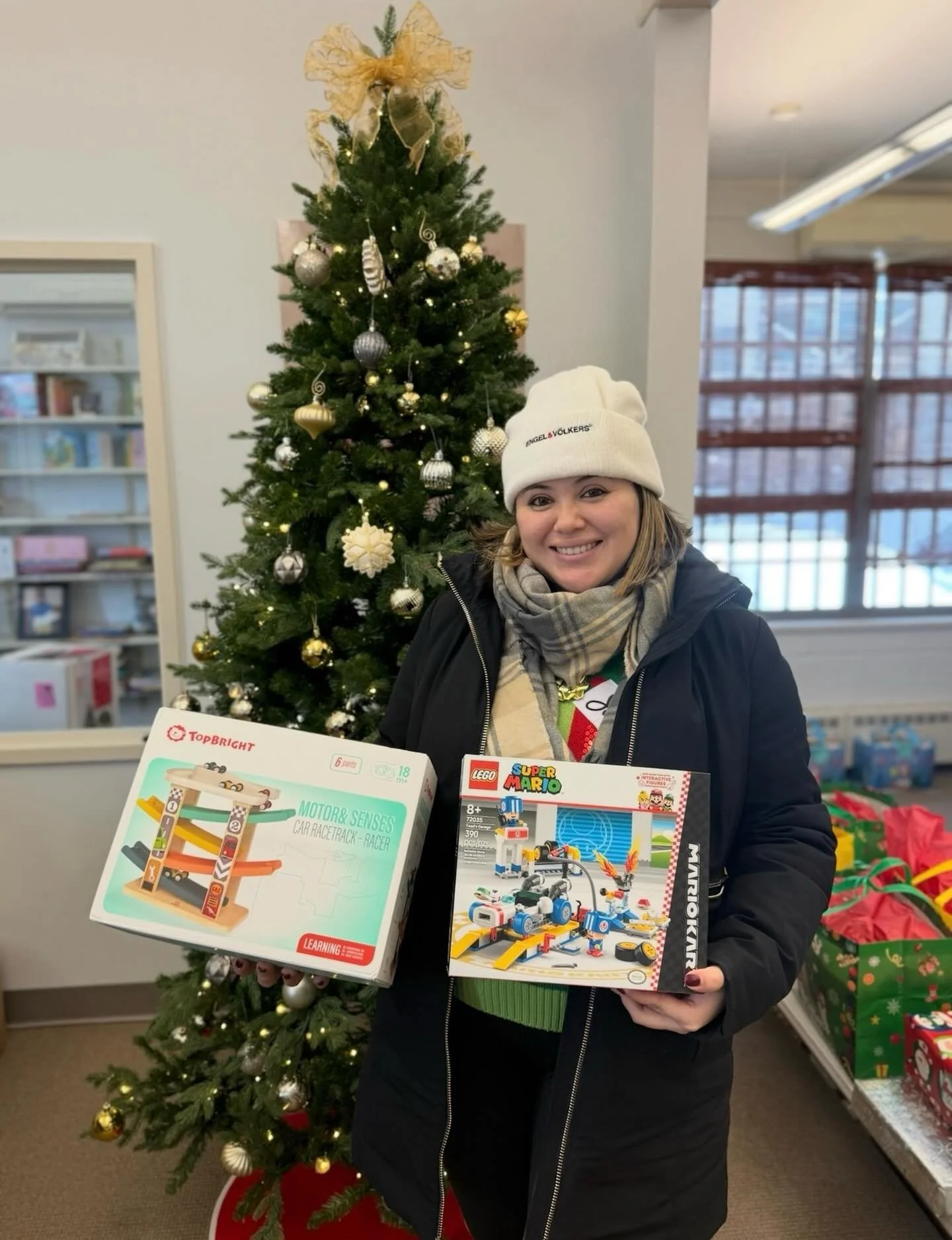 Nicole Santis, on behalf of Engel &amp; V&ouml;lkers Hoboken, dropped off holiday toys for our CASA children. We are grateful for your generosity and ongoing support!❤️💙#casaholidaydrive