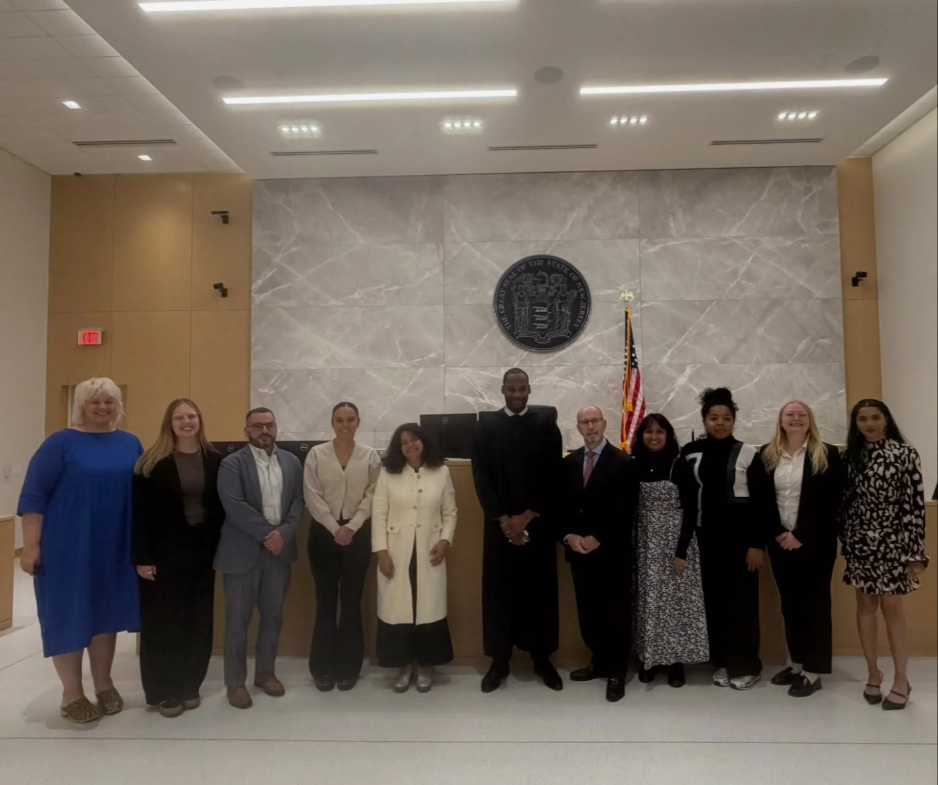 Congratulations to our 10 newest CASA volunteers!🎉

Thank you to Hon. Stevie D. Chambers, J.S.C. for swearing-in our new volunteers as they begin their CASA journey.  This class is also the first to have their swearing-in ceremony at the new Frank G