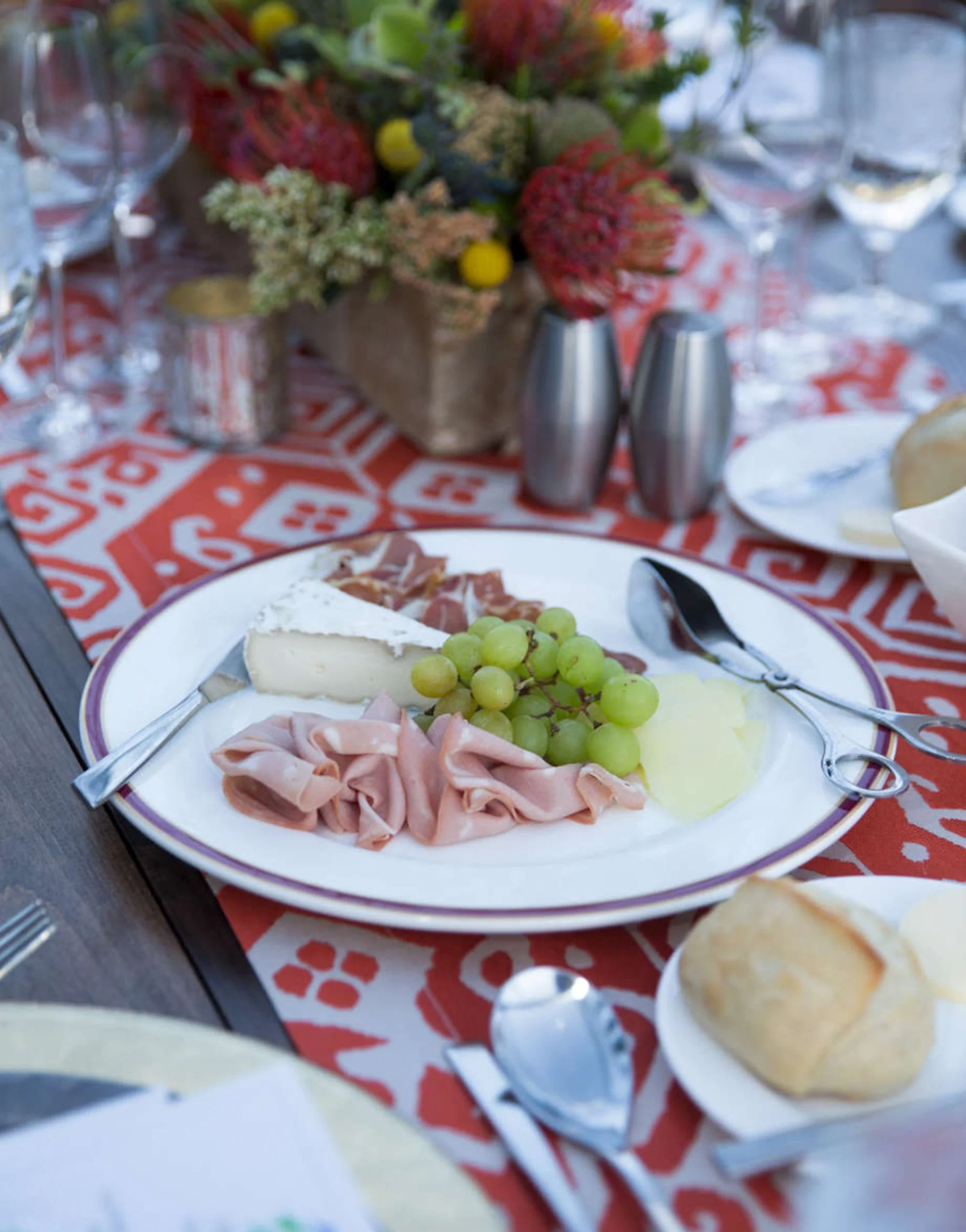 table setting table setting.jpg