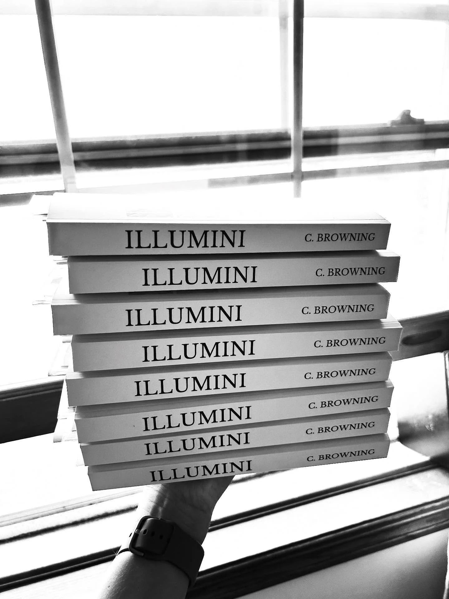 Betas: They&rsquo;re coming for you. 😍

#Illumini #BetaReaders