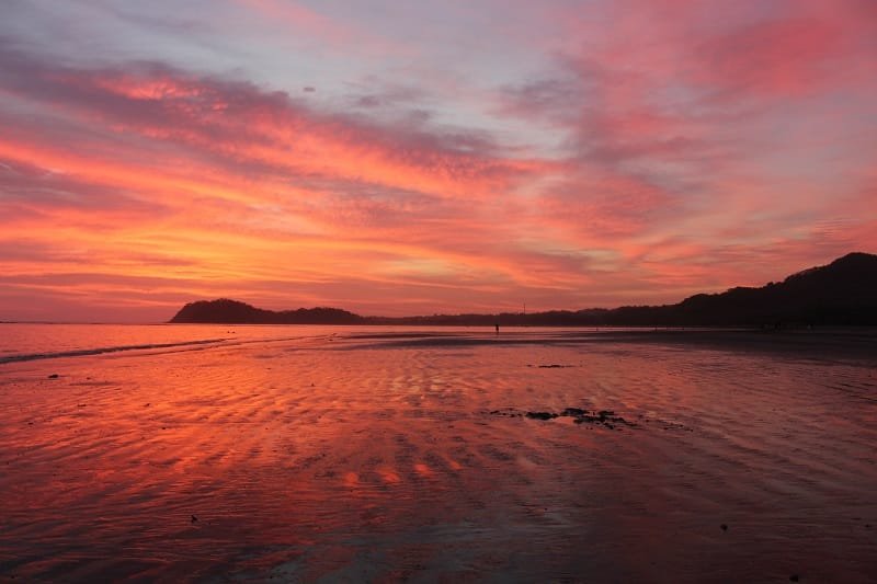 One-week-Costa-Rica-itinerary-Playa-Samara-sunset.jpg