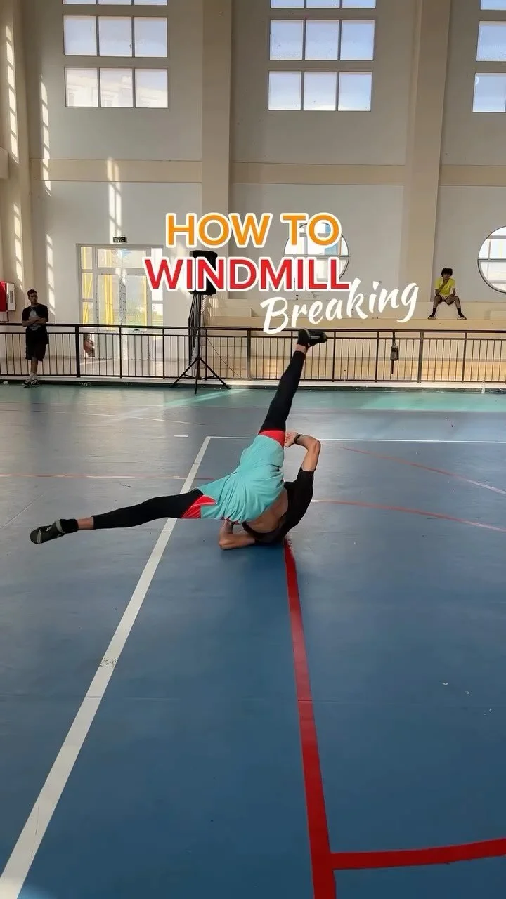 This time with breaking tutorial on
How to do windmill
⚠️Intermediate level
Don’t forget to warm up before attempting this move