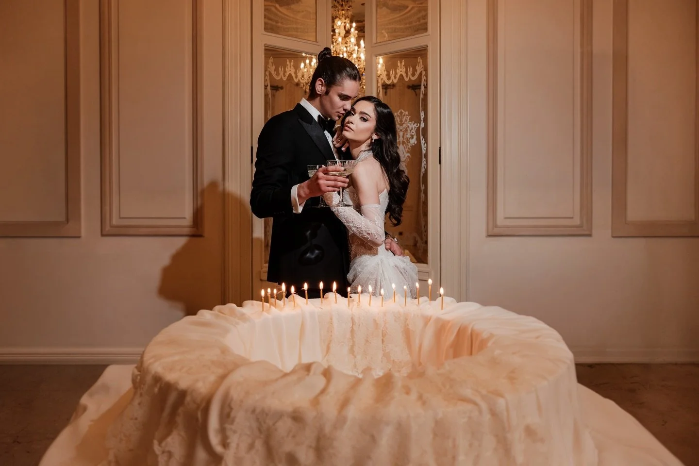 Viziunea mea la Editorial Style Shoot by @poptelecanionut &amp; @roxana_onaca_weddingplanner 

Venue @palatulnoblesse 
Floral decoration @seraphic.events
Jewelry @kultho_foreverdiamonds 
Dress @letitialeleofficial 
Man attire @consiglierimen x ZEGNA
