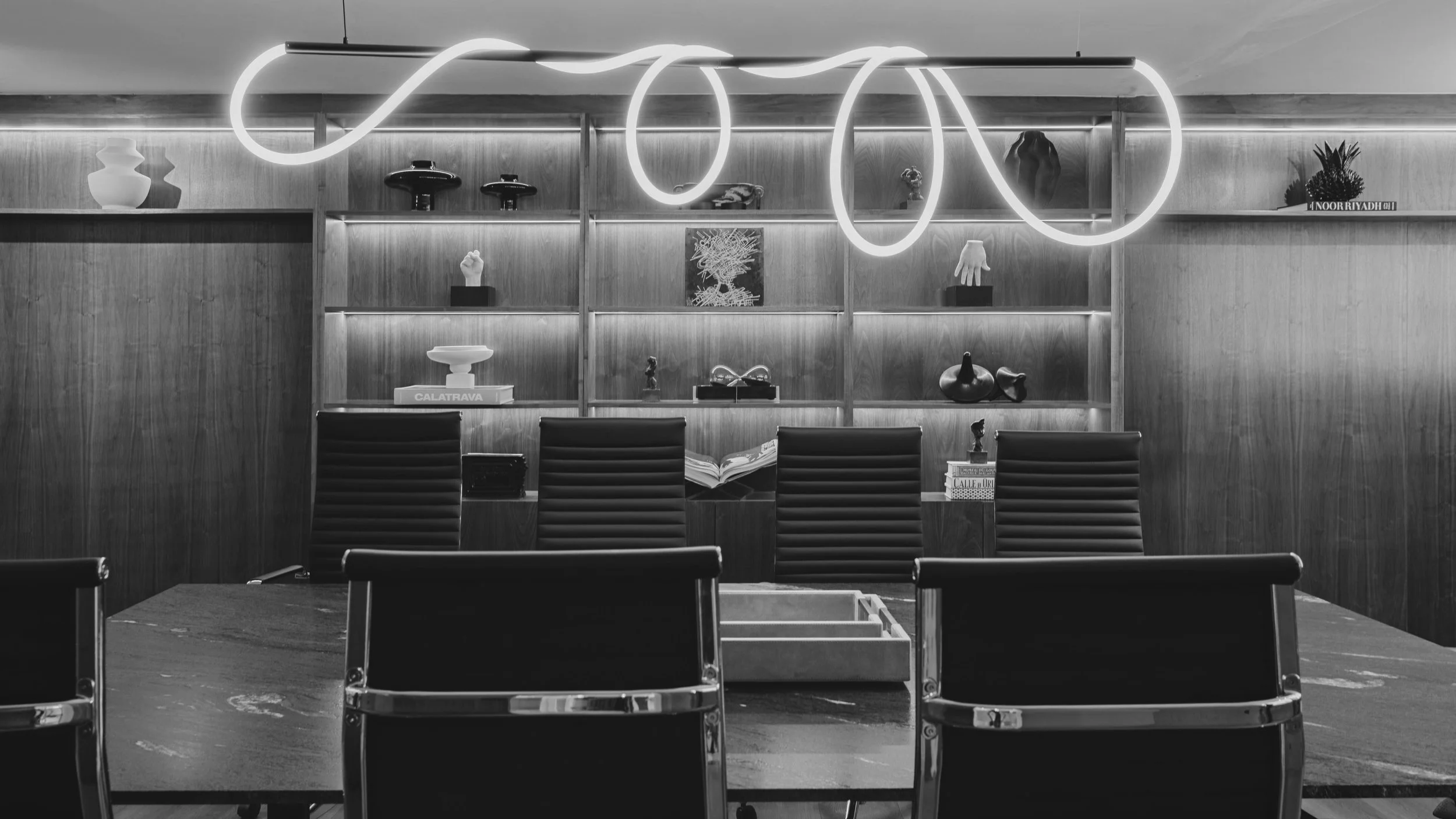 Preparación de estrategias de defensa penal y prevención de riesgos en VMA Abogados.