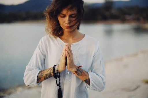 Spirituality & Religion – Exploring Personal Paths to Meaning and Wholeness