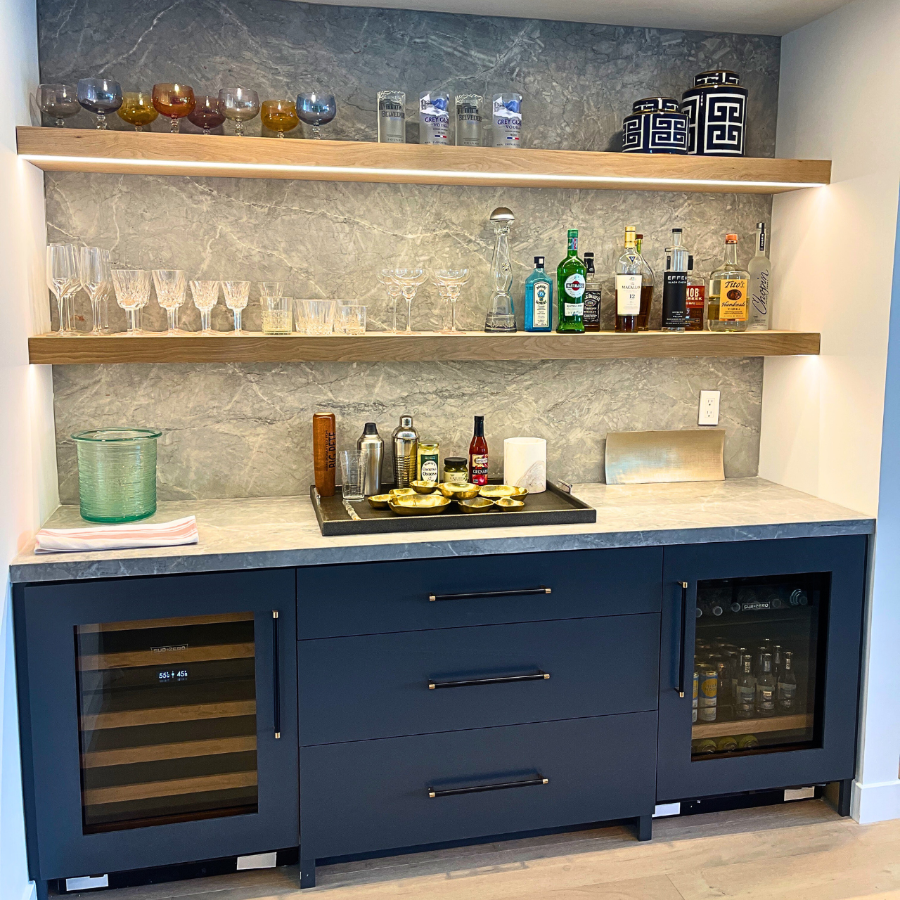 built in bar long beach