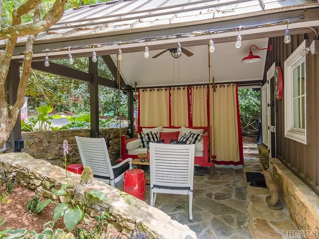 Foxy Side Porch 2.webp