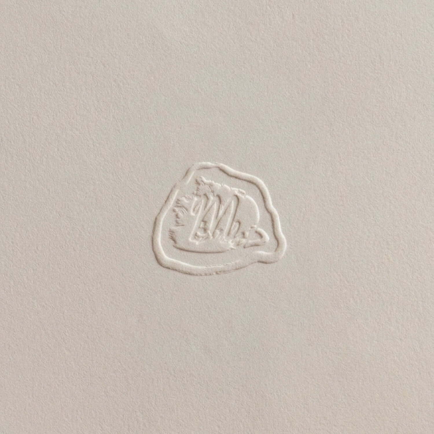 matiz-logo-embosse-papier.jpg