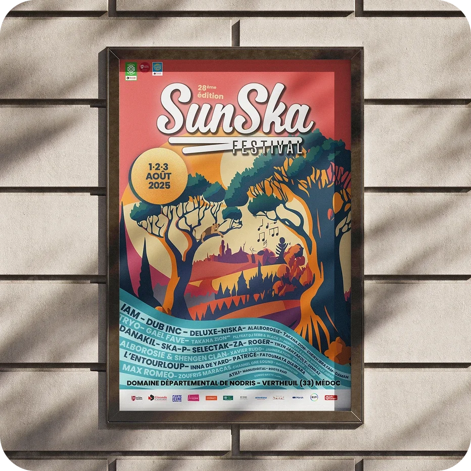 Affiche du festival SunSka, édition 28, du 1er au 3 août 2025, avec illustration d'arbres, soleil, musique et paysage, en couleurs vives.