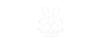 Logo avec un monogramme stylisé et le texte 'Muséeine L'Envers' en dessous