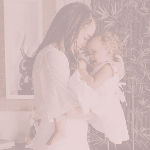 MR000962 Moments with Mom Giveaway_SPANISH.gif