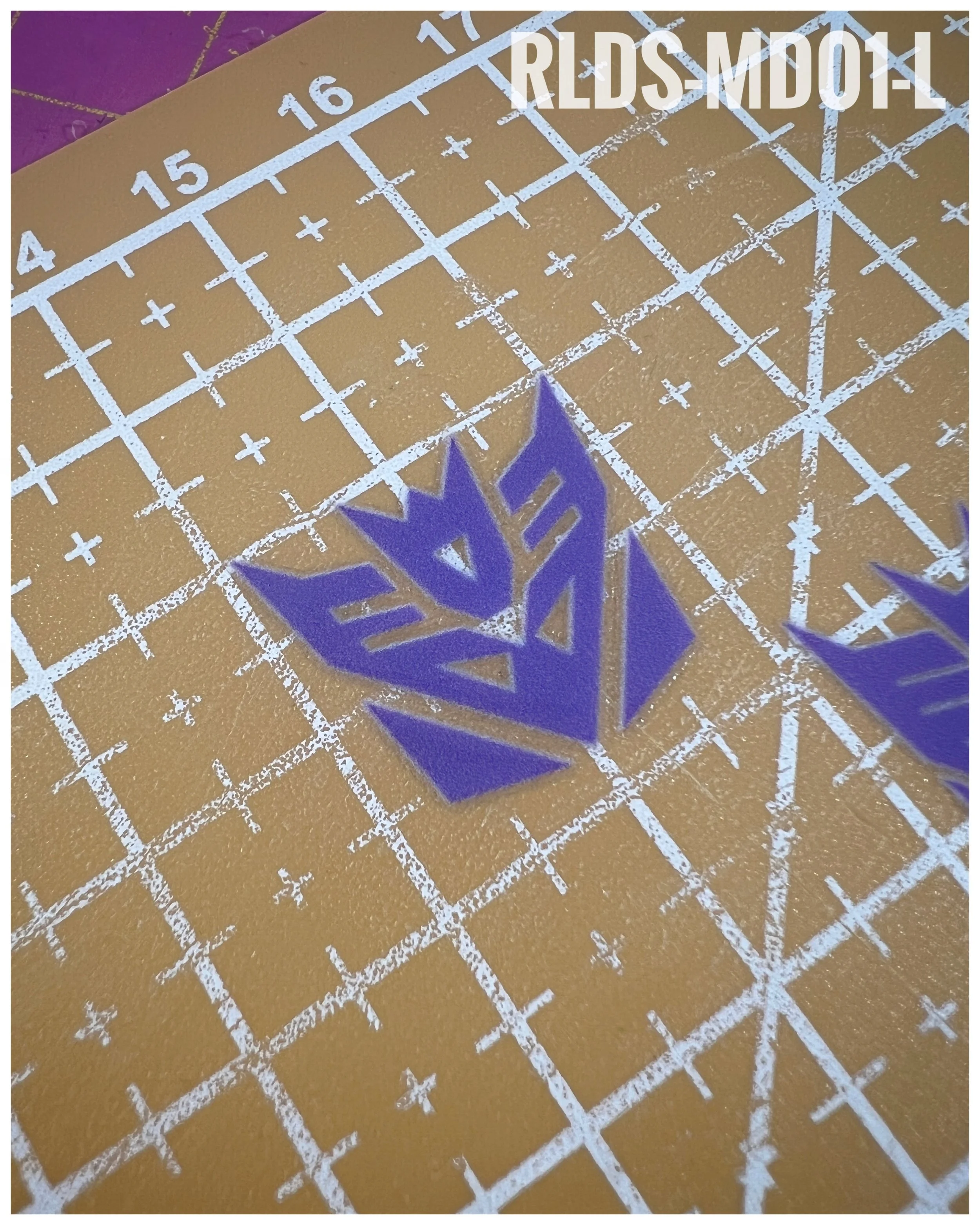 6 x medium toon style Con dry rub transfers, Light Purple with Clear background.