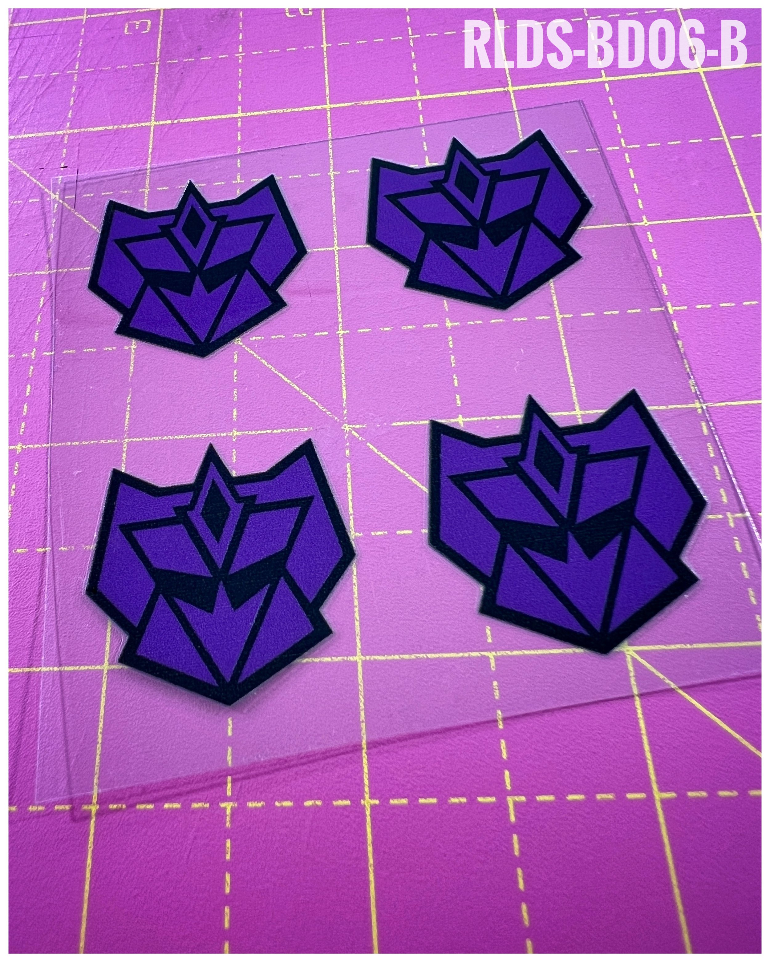 4 x large G2 Con dry rub transfers, Purple with Black background.