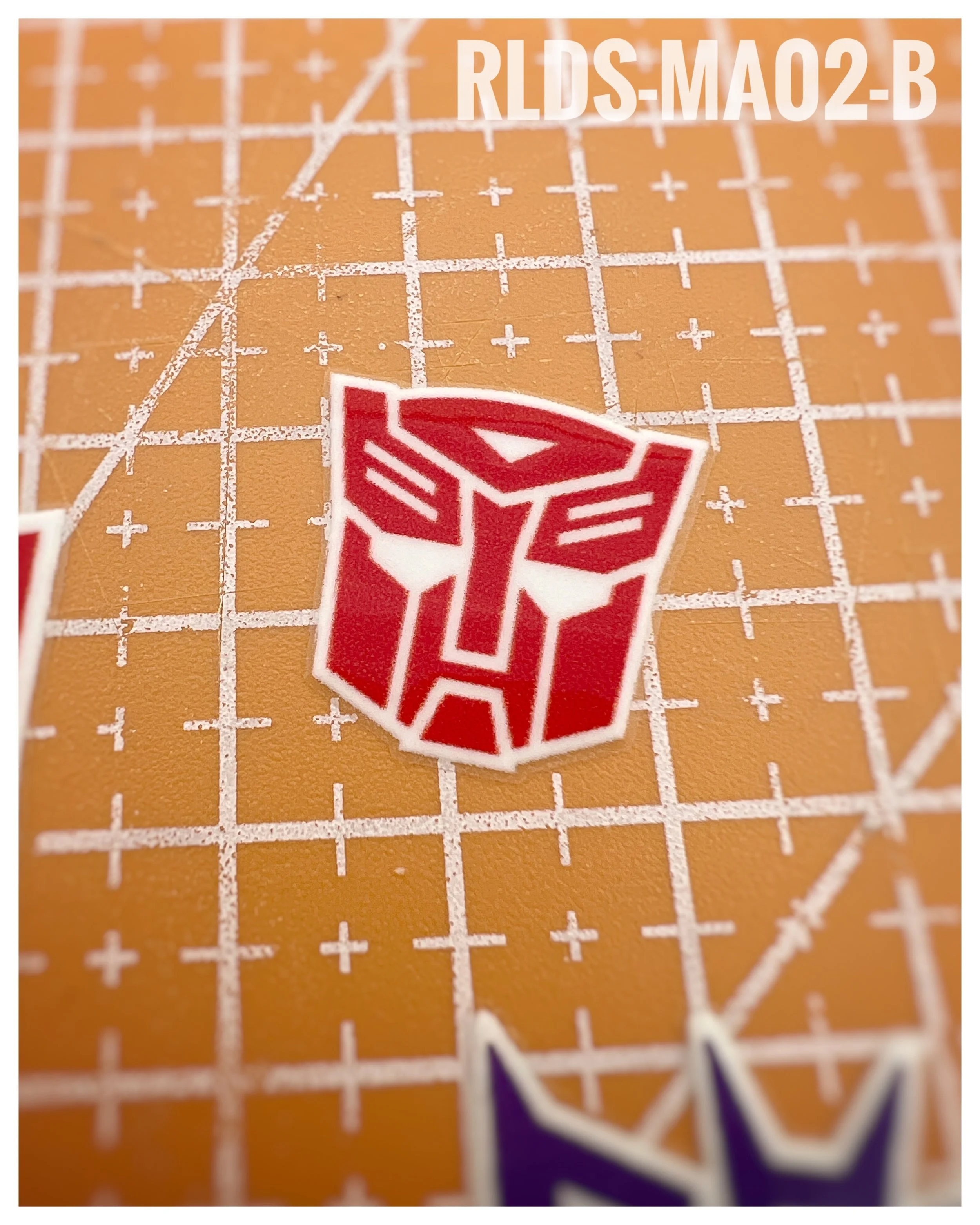 6 x medium toy style Bot dry rub transfers, Red with White background