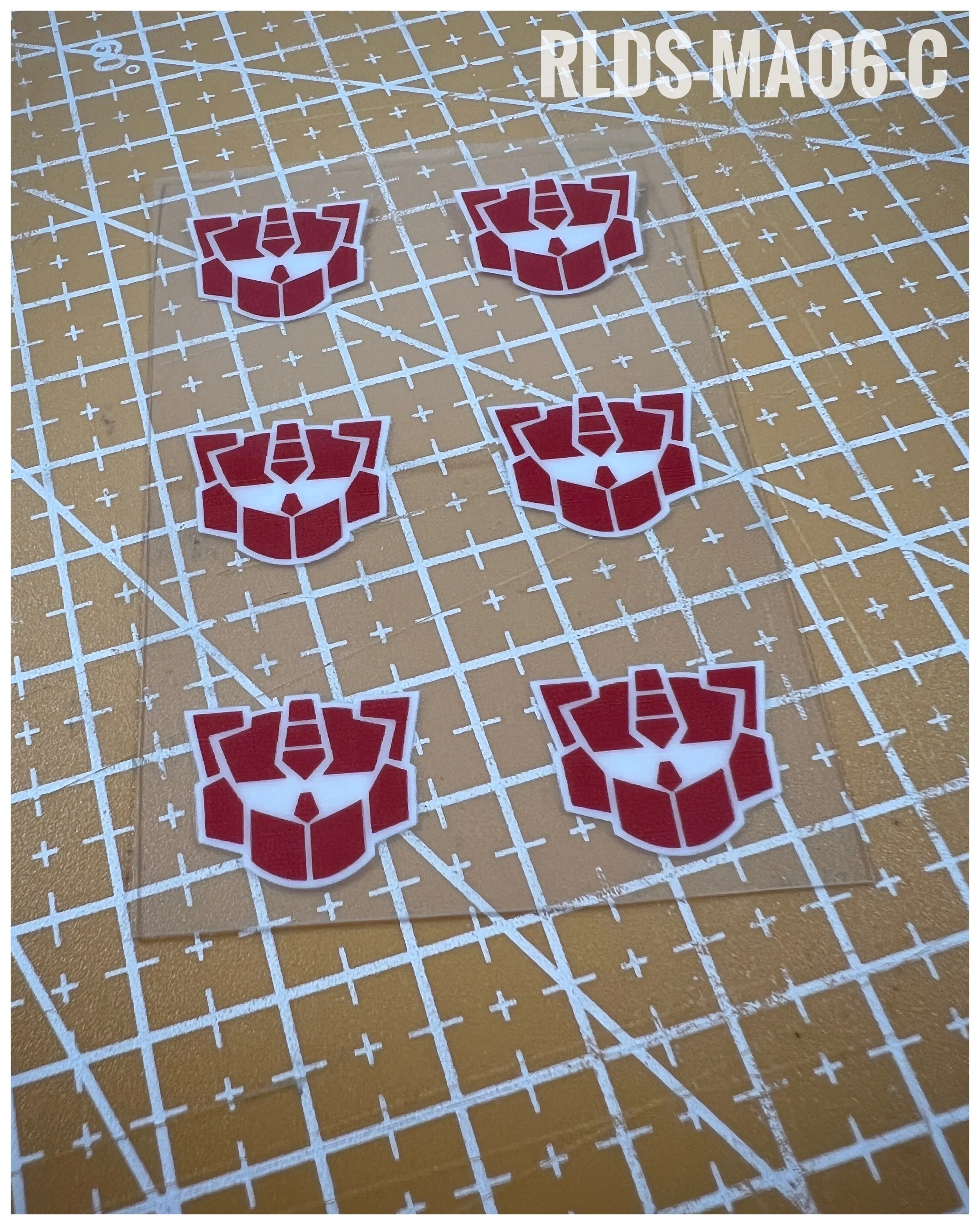 RLDS-MA06-C - Oversize G2 Bot logos, Red on White