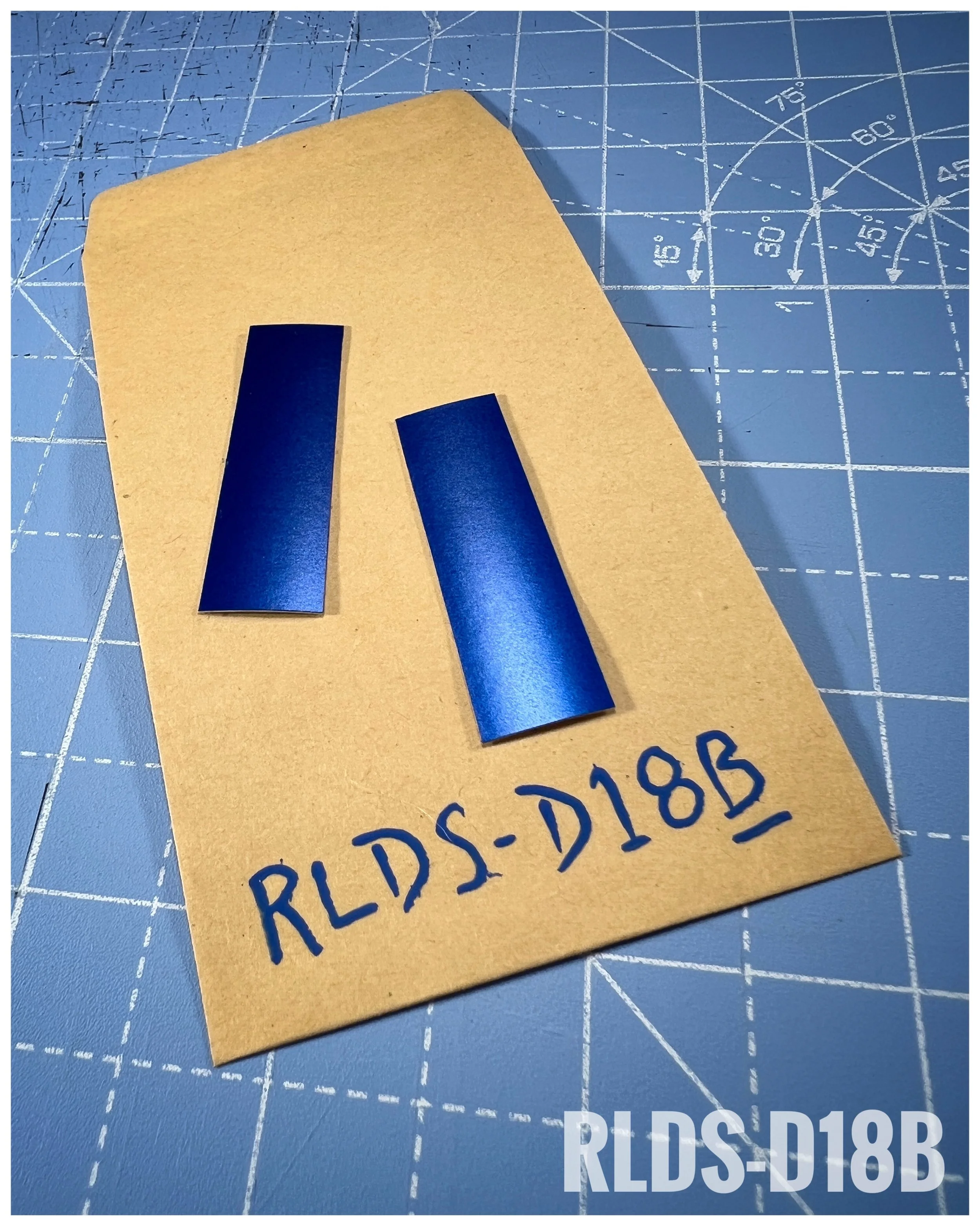 RLDS-D18B kit for DX9 Toys Devetive, Masterpiece scale Prowl.