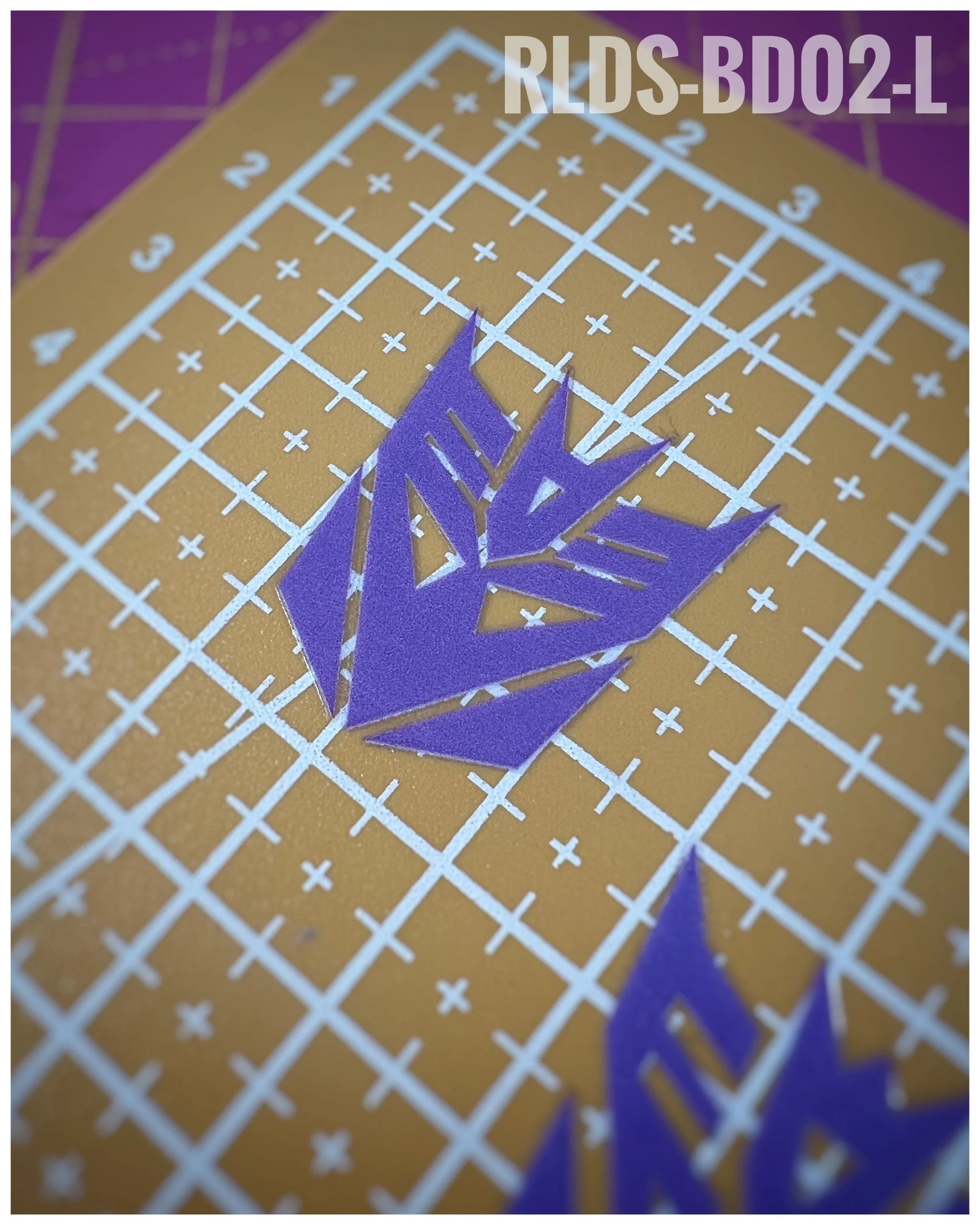 4 x large Con dry rub transfers, Toy style, Light Purple with Clear background.