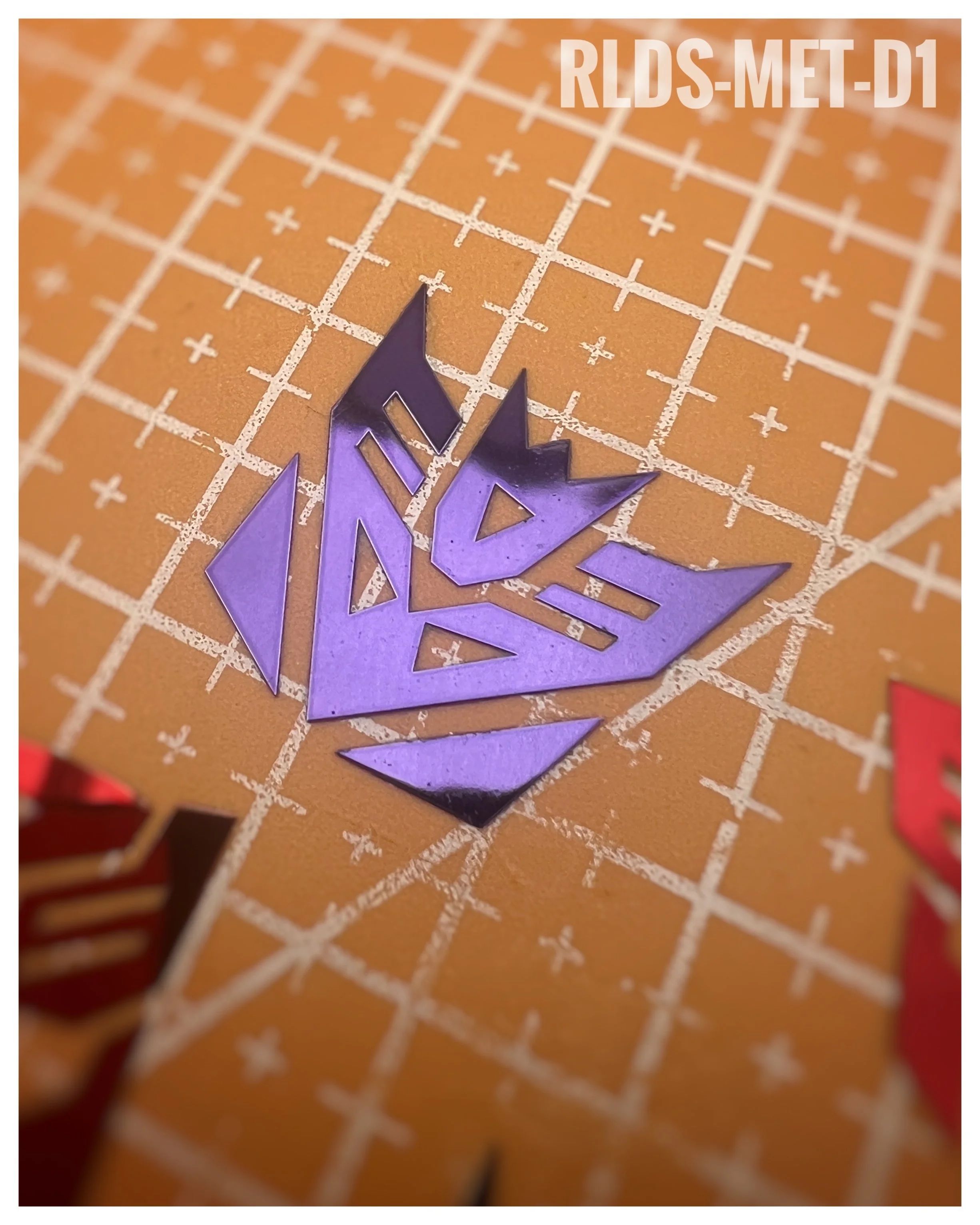 4 x large Metallic Con dry rub transfers, Toon style, Metallic Purple with Clear background