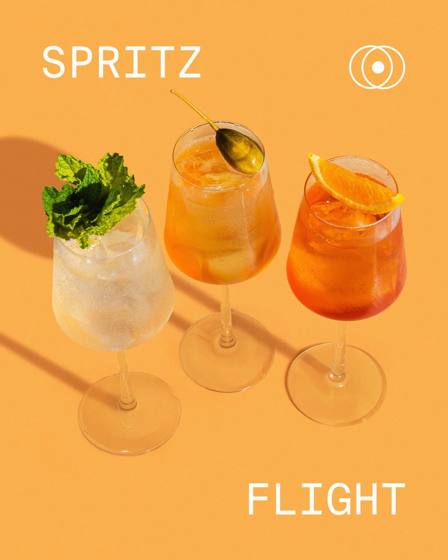 The holidays call for something bright !!! So, consider this your spritz of cheer ✨🥂