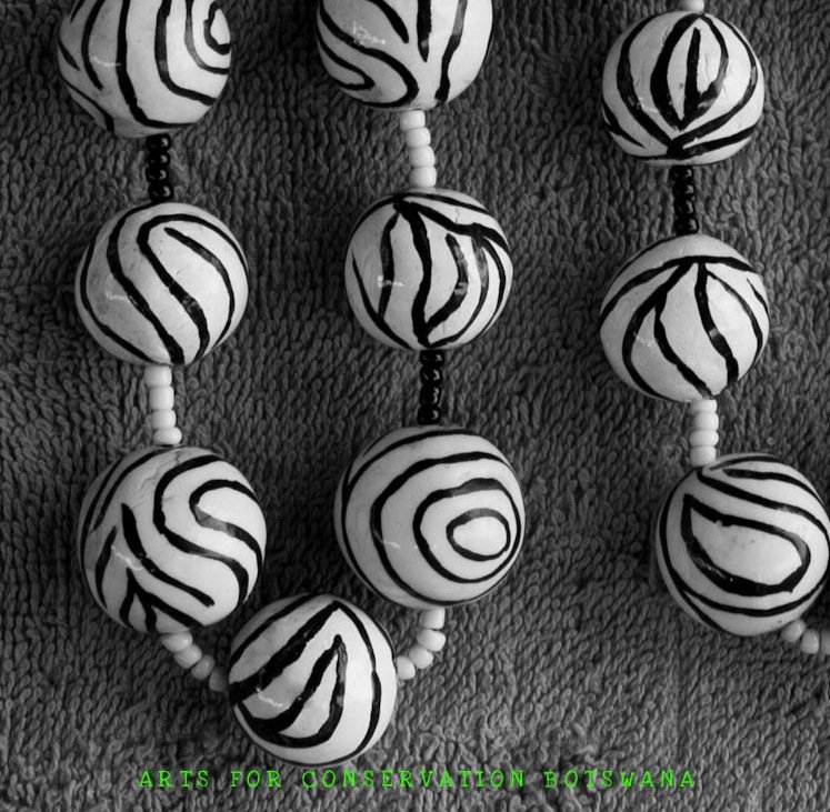 paper mache necklace.jpg