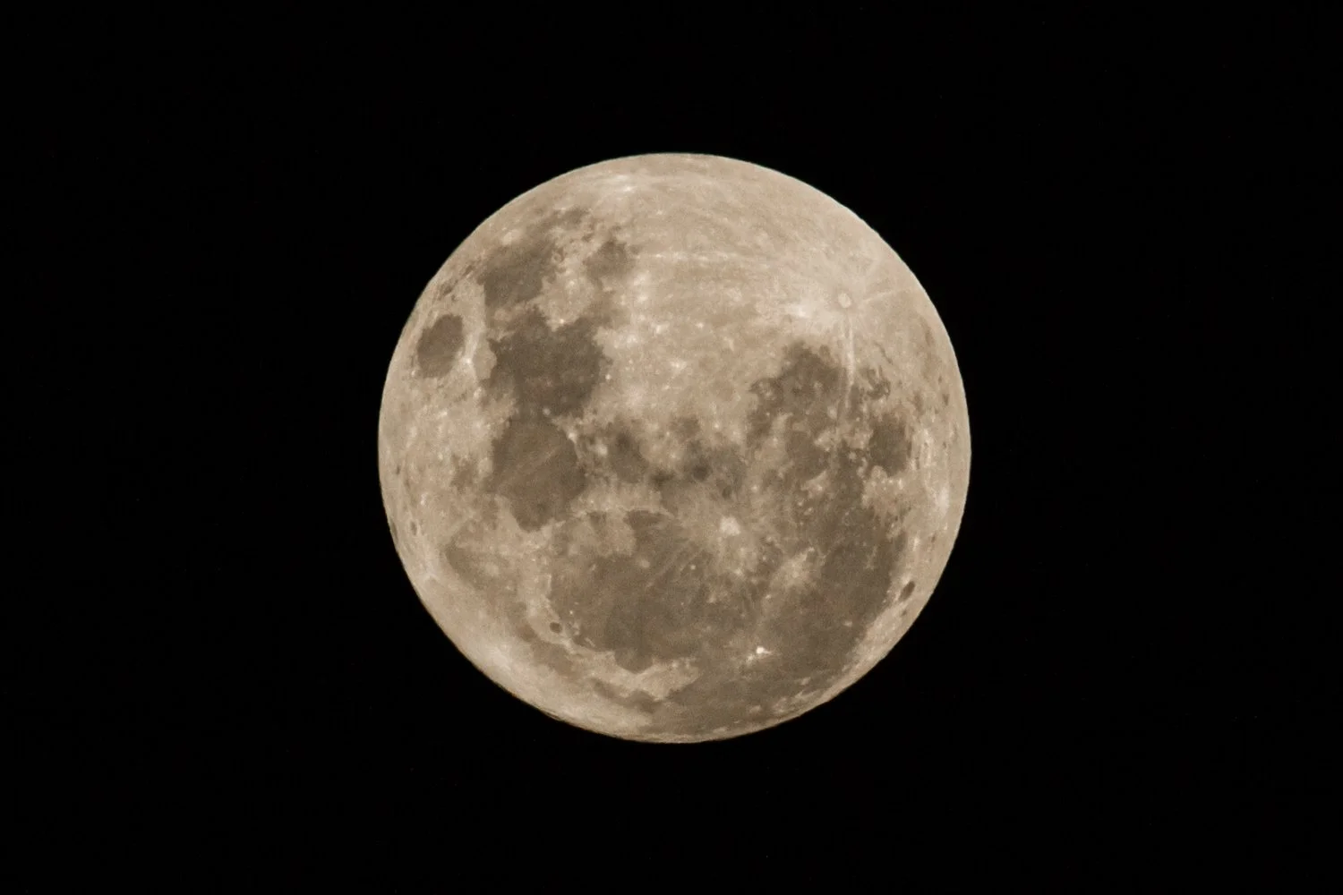 Full Moon - Botswana